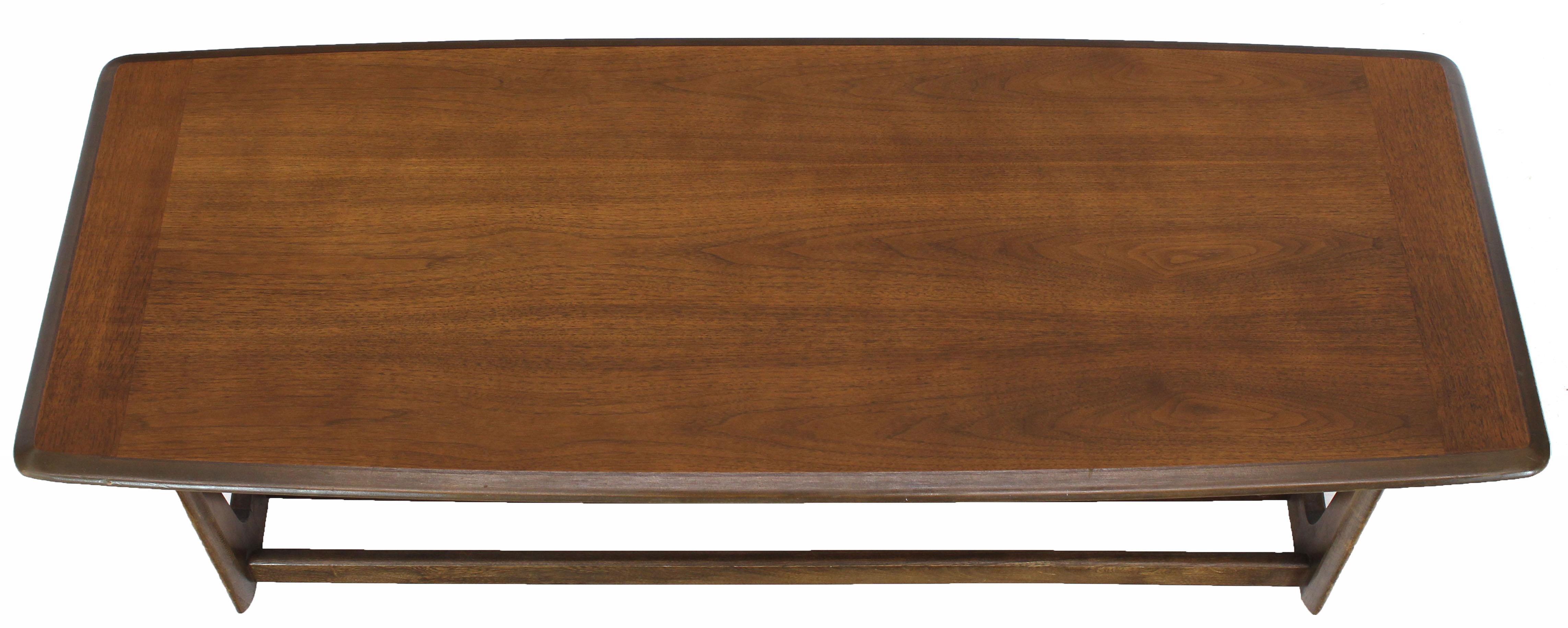 Mid-Century Modern Lane Rounded Rectangle Shape Two-Tier Walnut Coffee Table