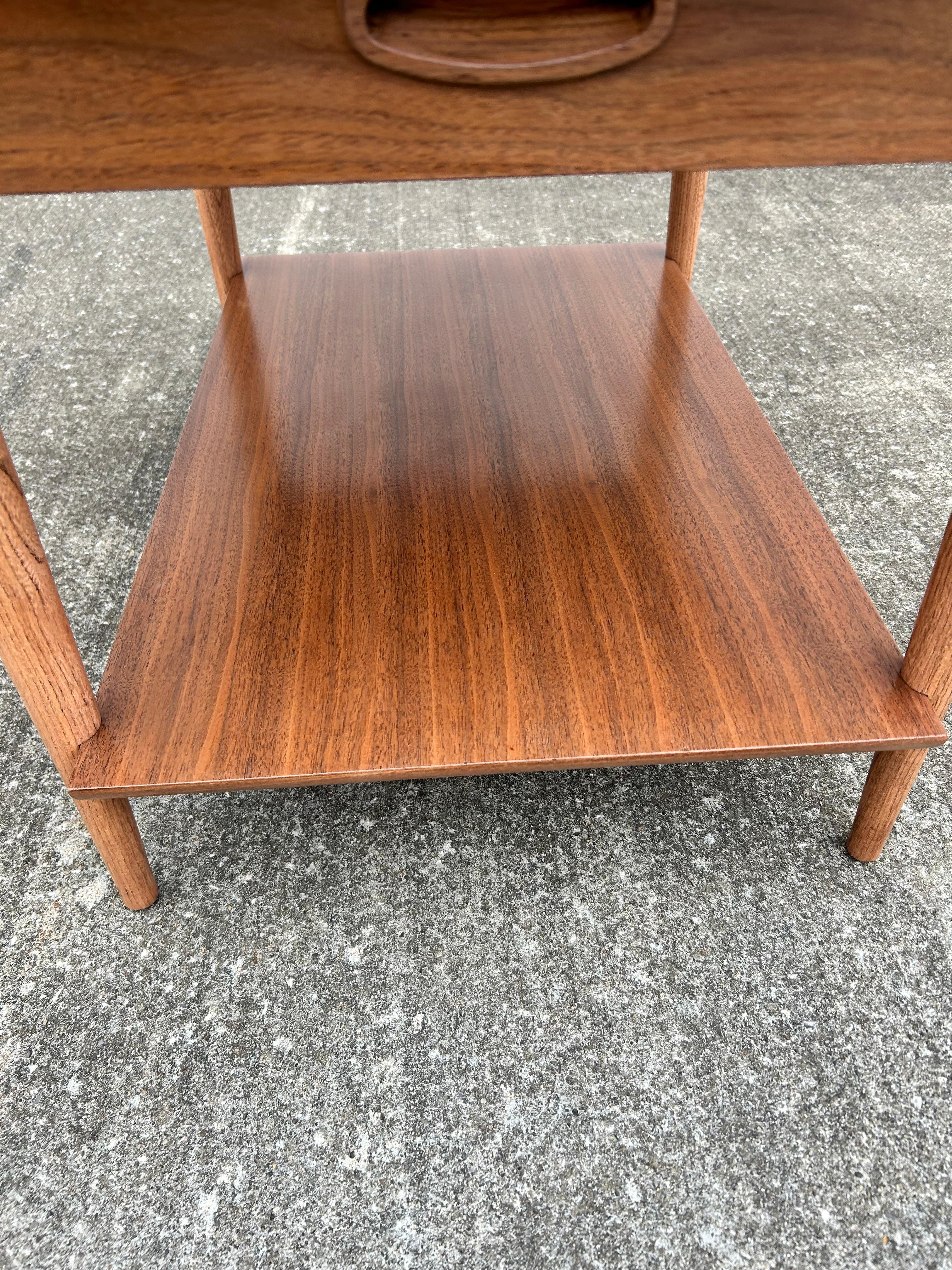 Mid-20th Century Lane Single Drawer End Table/Nightstand Alta Vista For Sale