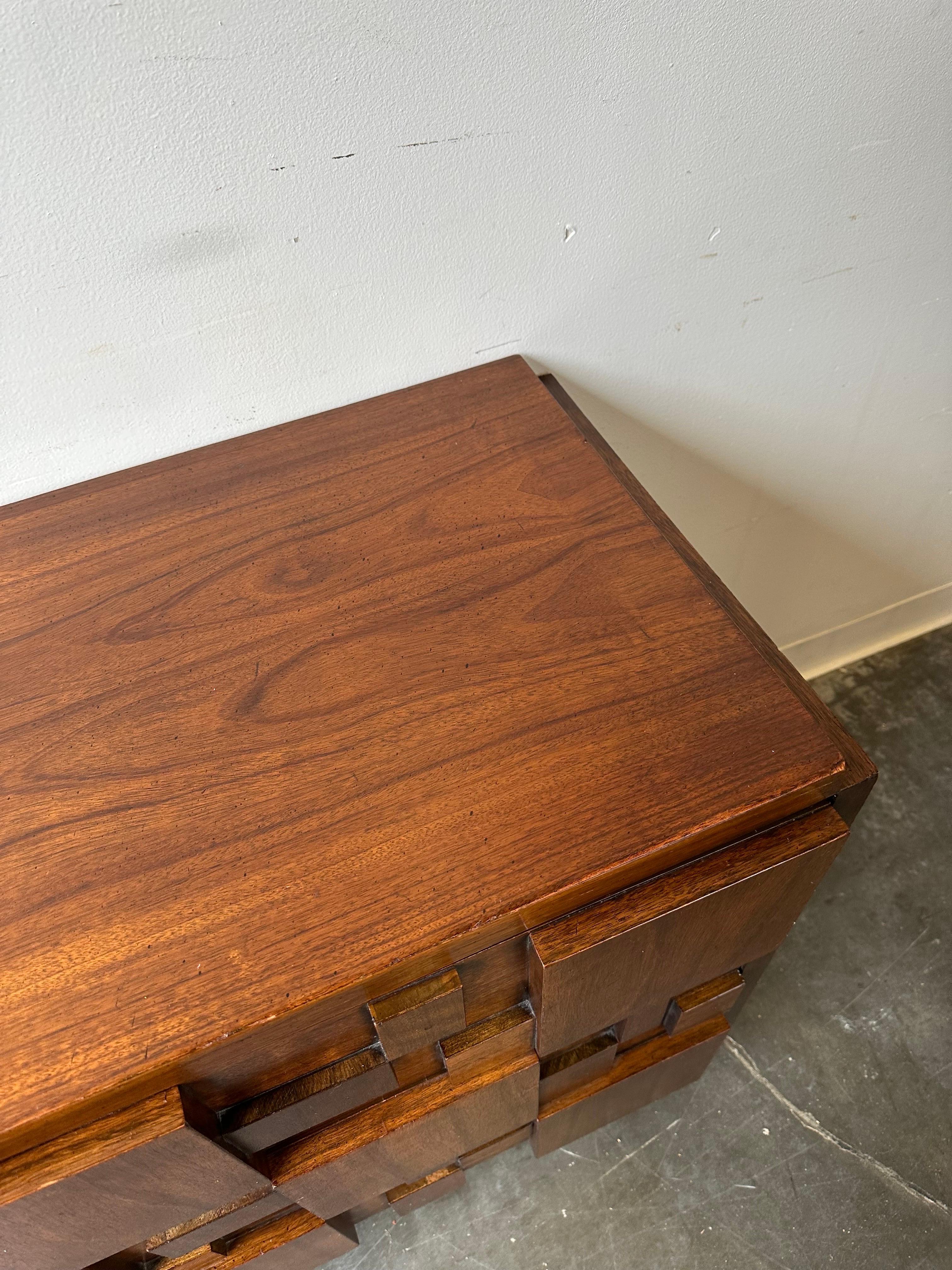 Lane Staccato Brutalist Dresser After Paul Evans In Good Condition In Southampton, NJ