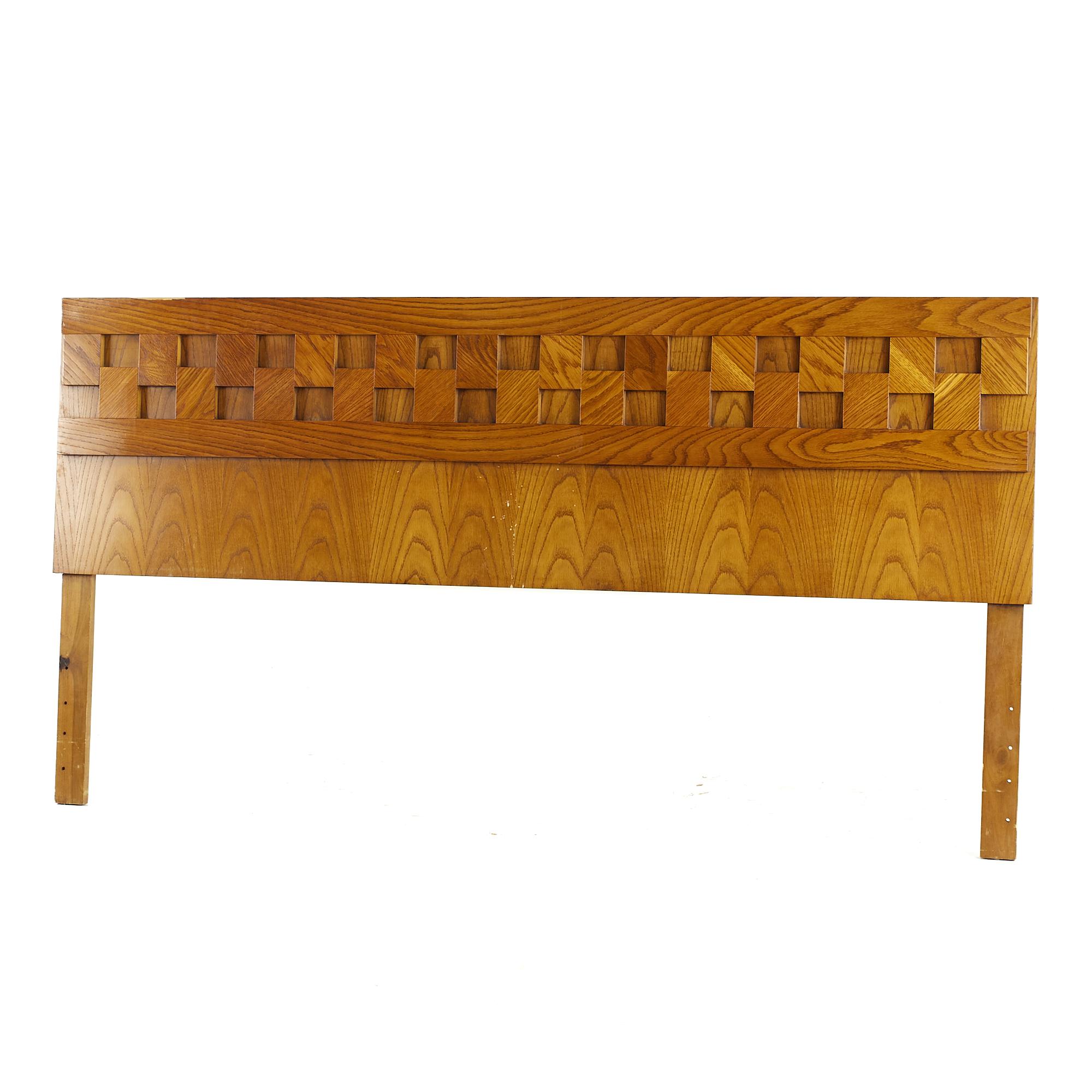 Lane Staccato Brutalist Midcentury Oak King Headboard For Sale at 1stDibs