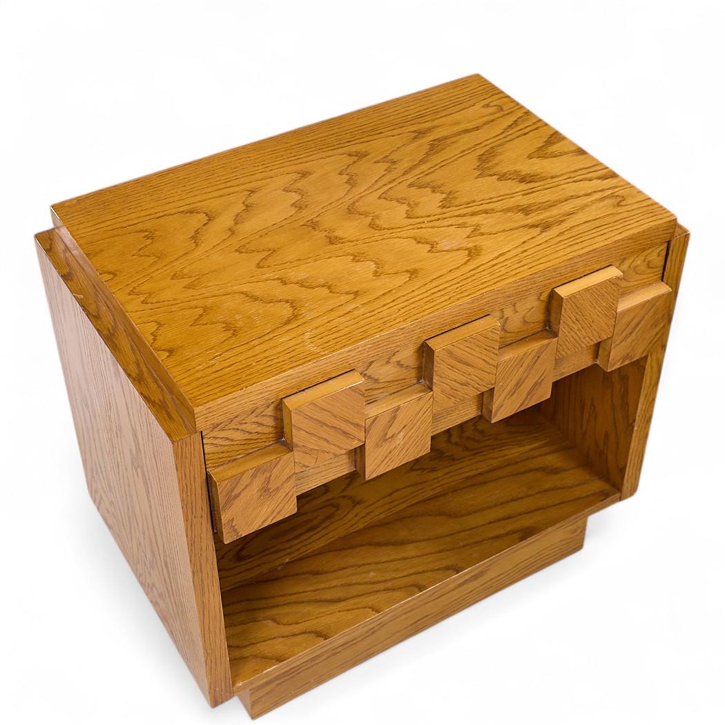 Lane Staccato Brutalist Mid Century Tables de nuit en Oak - Paire en vente 3