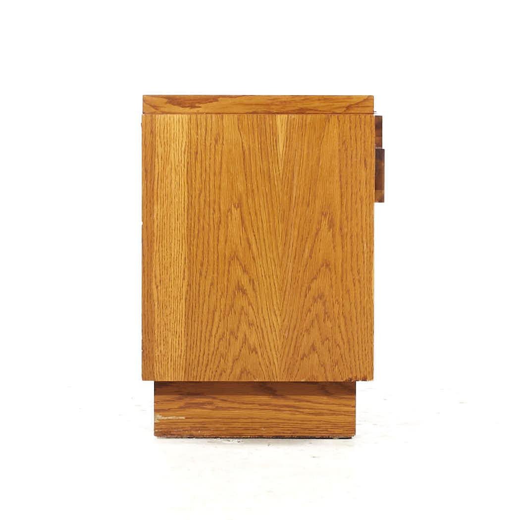 Lane Staccato Brutalist Mid Century Oak Nightstands – Pair For Sale 1