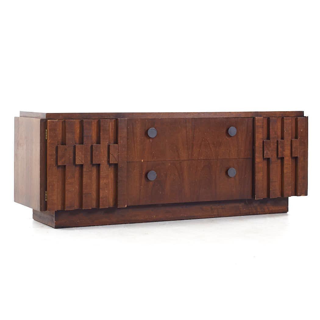 American Lane Staccato Brutalist Mid Century Walnut Buffet and Hutch For Sale