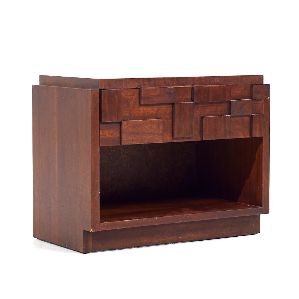 American Lane Staccato Brutalist Mid Century Walnut Nightstands - Pair For Sale