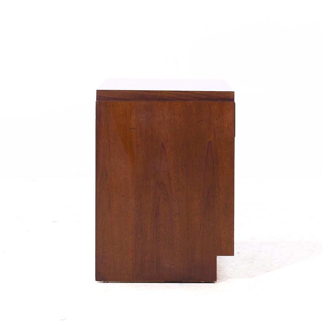 Lane Staccato Brutalist Mid Century Walnut Nightstands - Pair 1