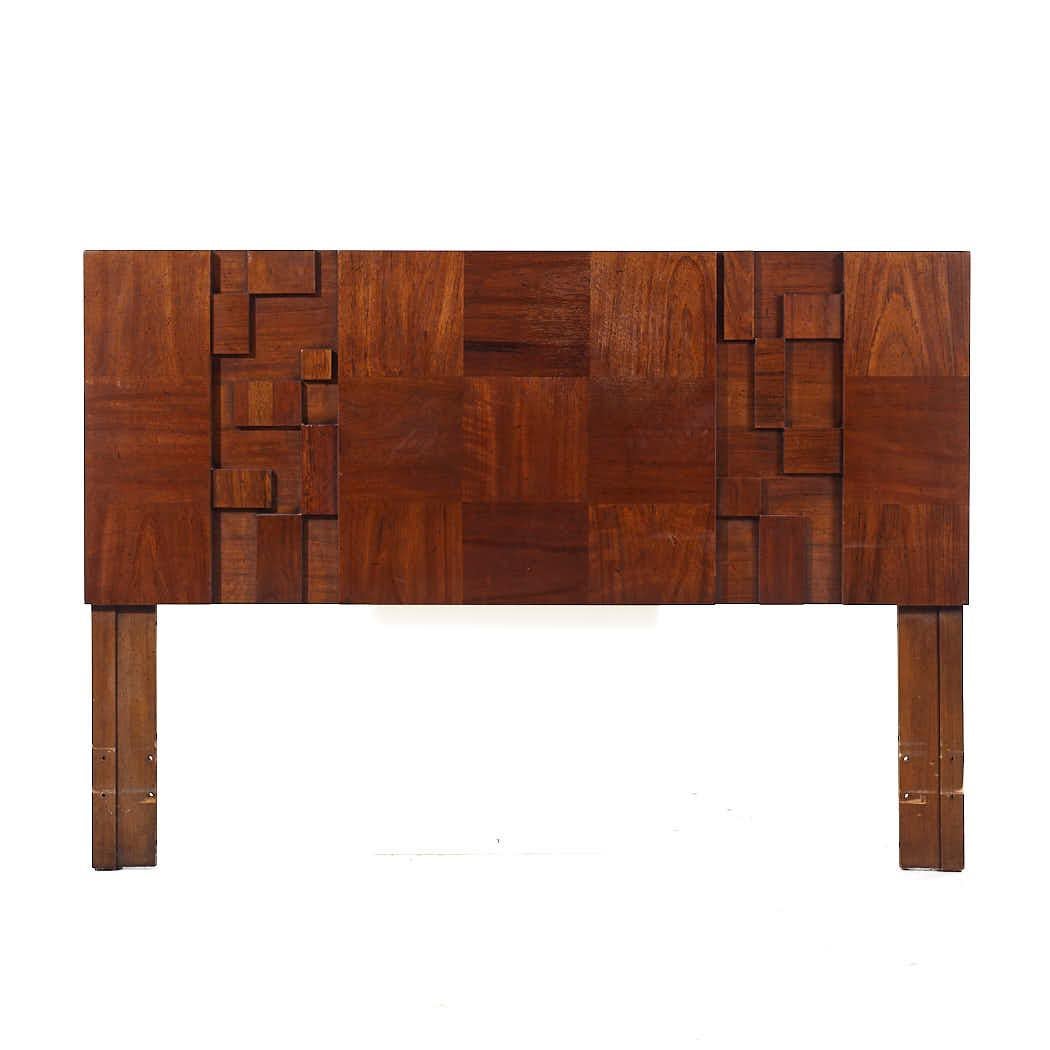 Lane Staccato Brutalist Mid Century Walnut Queen Headboard

This headboard measures: 60 wide x 1.75 deep x 42 inches high

All pieces of furniture can be had in what we call restored vintage condition. That means the piece is restored upon purchase