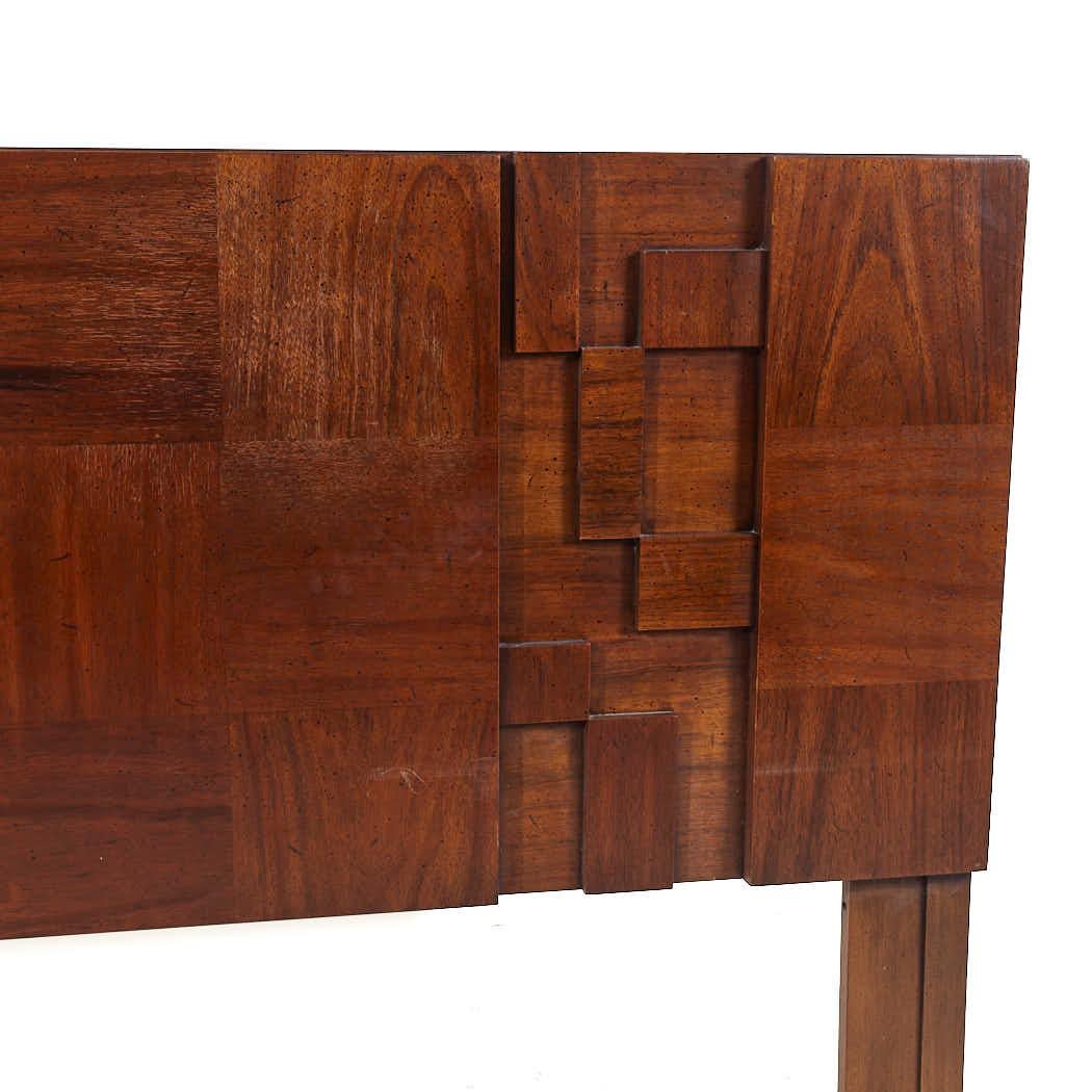 Lane Staccato Brutalist Mid Century Walnut Queen Headboard In Good Condition For Sale In Countryside, IL