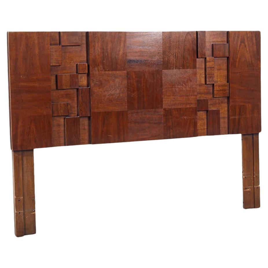 Lane Staccato Brutalist Mid Century Walnut Queen Headboard (Tête de lit en noyer)