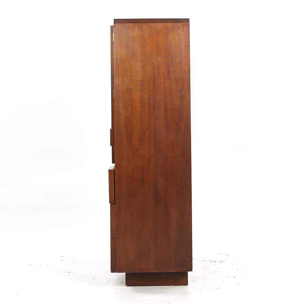 SOLD 03/08/24 Lane Staccato Mid Century Walnut Brutalist Armoire Dresser In Good Condition For Sale In Countryside, IL