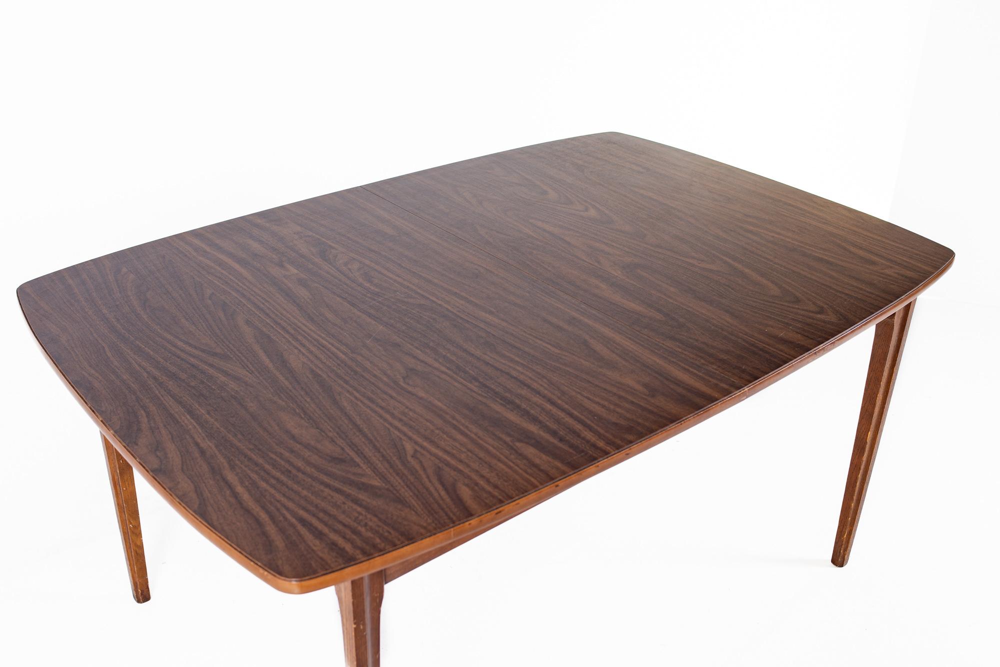 Mesa de comedor con tablero laminado estilo Lane de mediados de siglo Estadounidense en venta