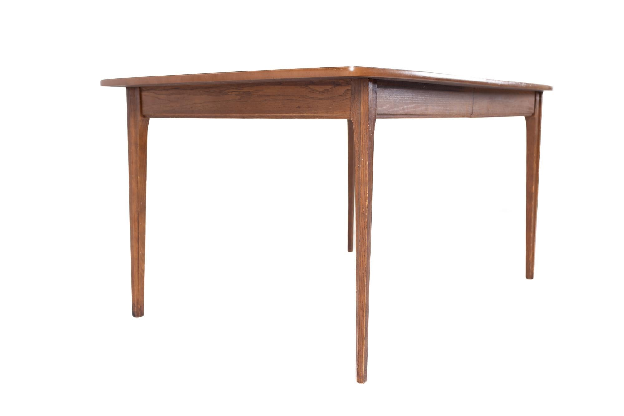 Late 20th Century Lane Style Mid-Century Laminate Top Dining Table For Sale