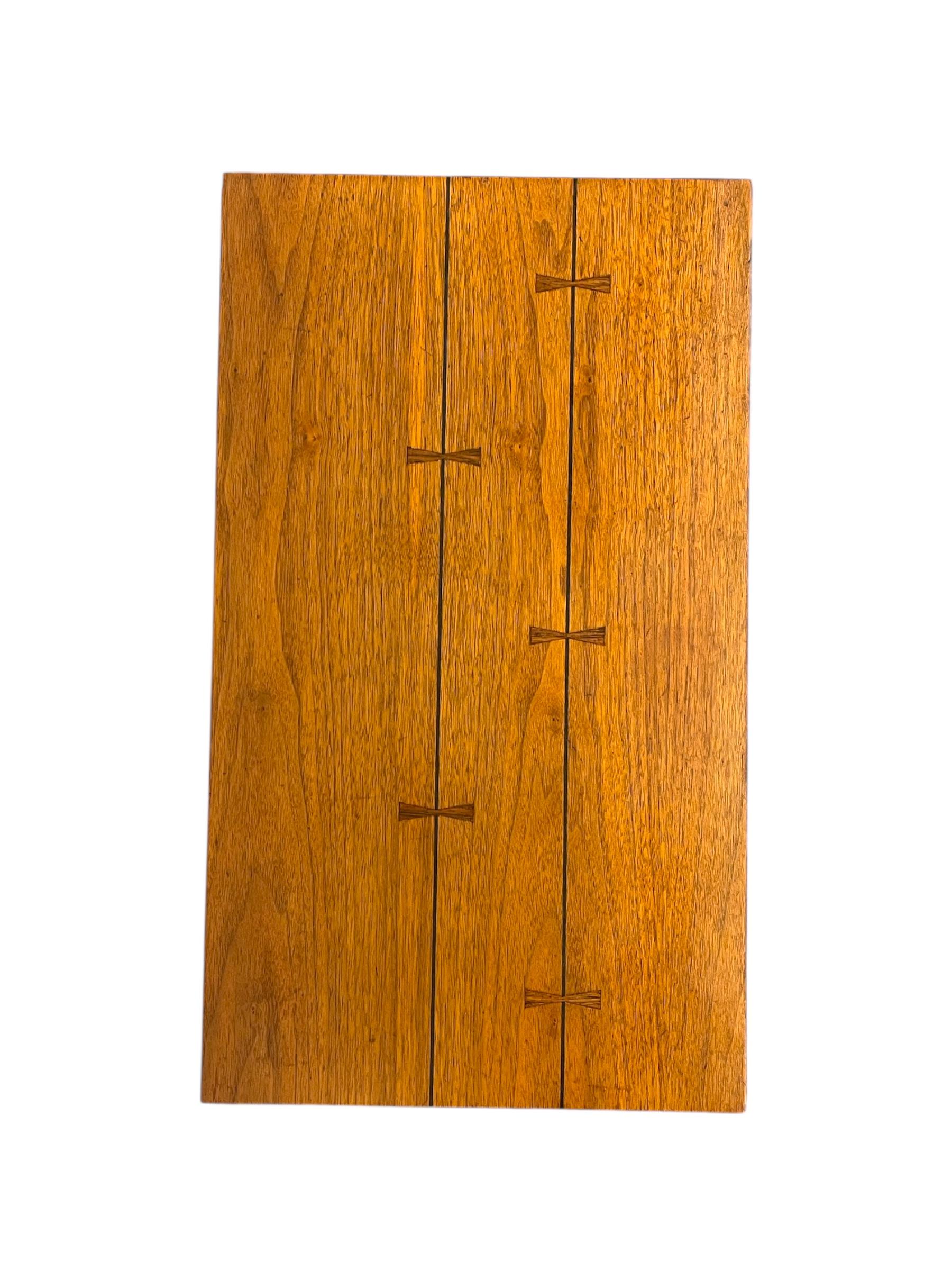 Lane Tie Bow Series Table de nuit du milieu du siècle -1- tiroir Table d'appoint vintage en vente 4