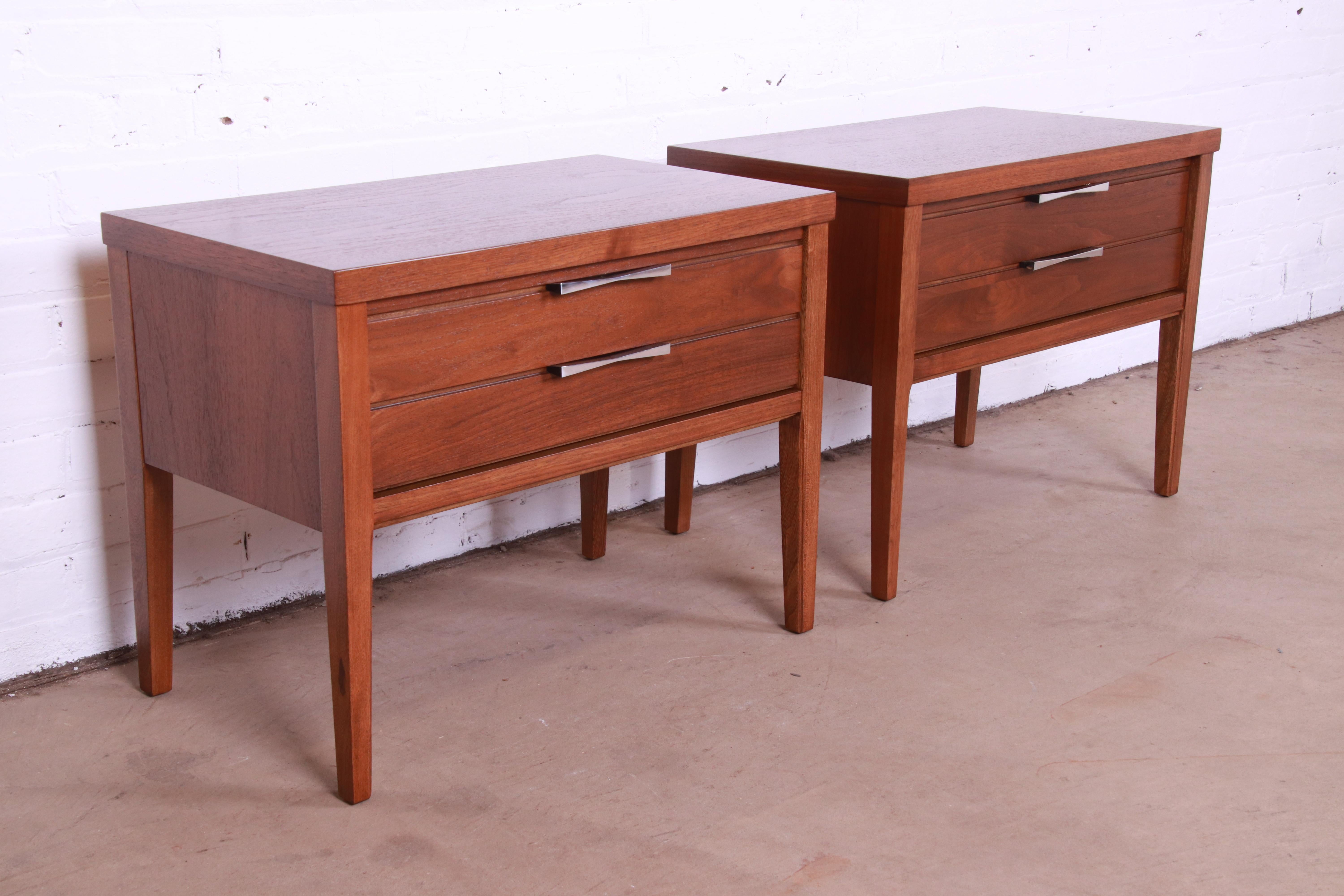 Lane Tuxedo MidCentury Modern Walnut and Rosewood Nightstands, Newly