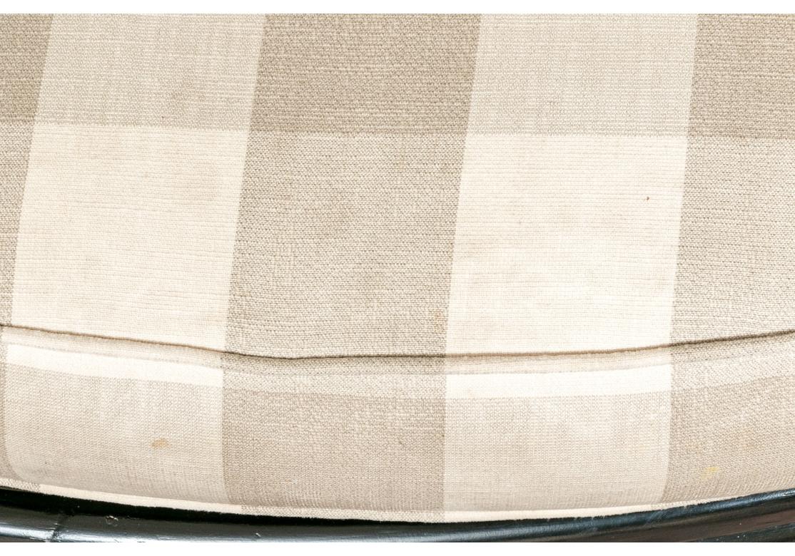 Tissu Lane Venture Canapé en bambou et rotin laqué noir en vente