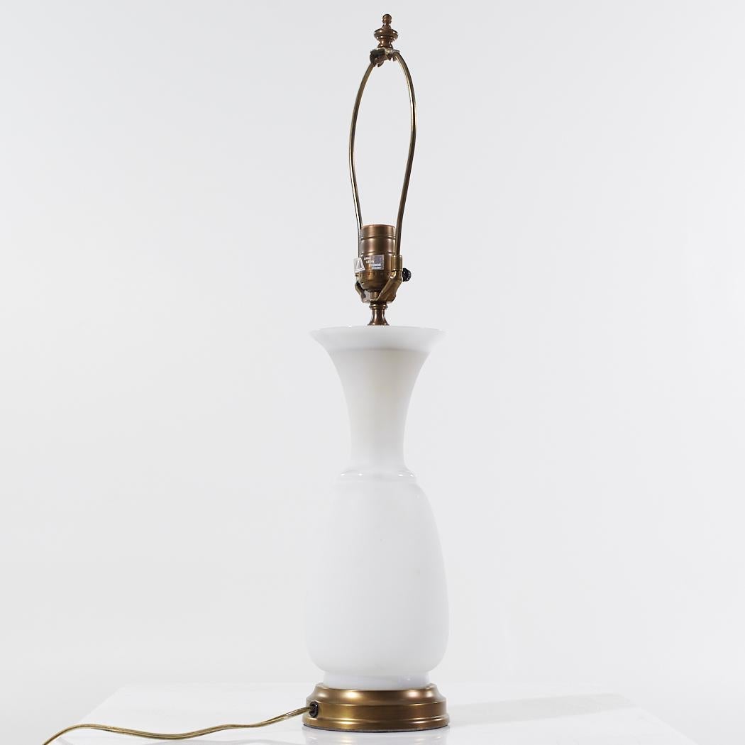 Lang Levin Studios White Glass Table Lamp In Good Condition For Sale In Countryside, IL
