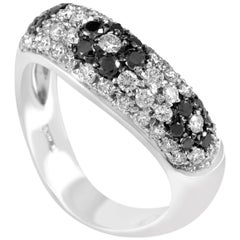Lani Fratelli Women's 18 Karat Gold Black and White Diamond Flower Band Ring