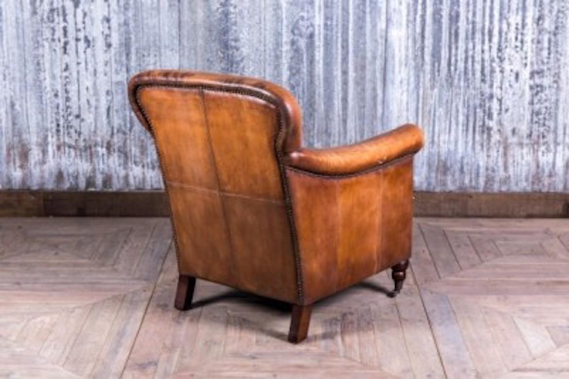Lansdowne Vintage Style Tan Leather Armchair, 20th Century For Sale 4
