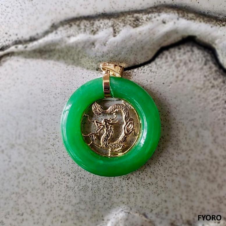 Lantau Green Jade Donut Dragon Pendant with 14K Solid Yellow Gold For Sale 2