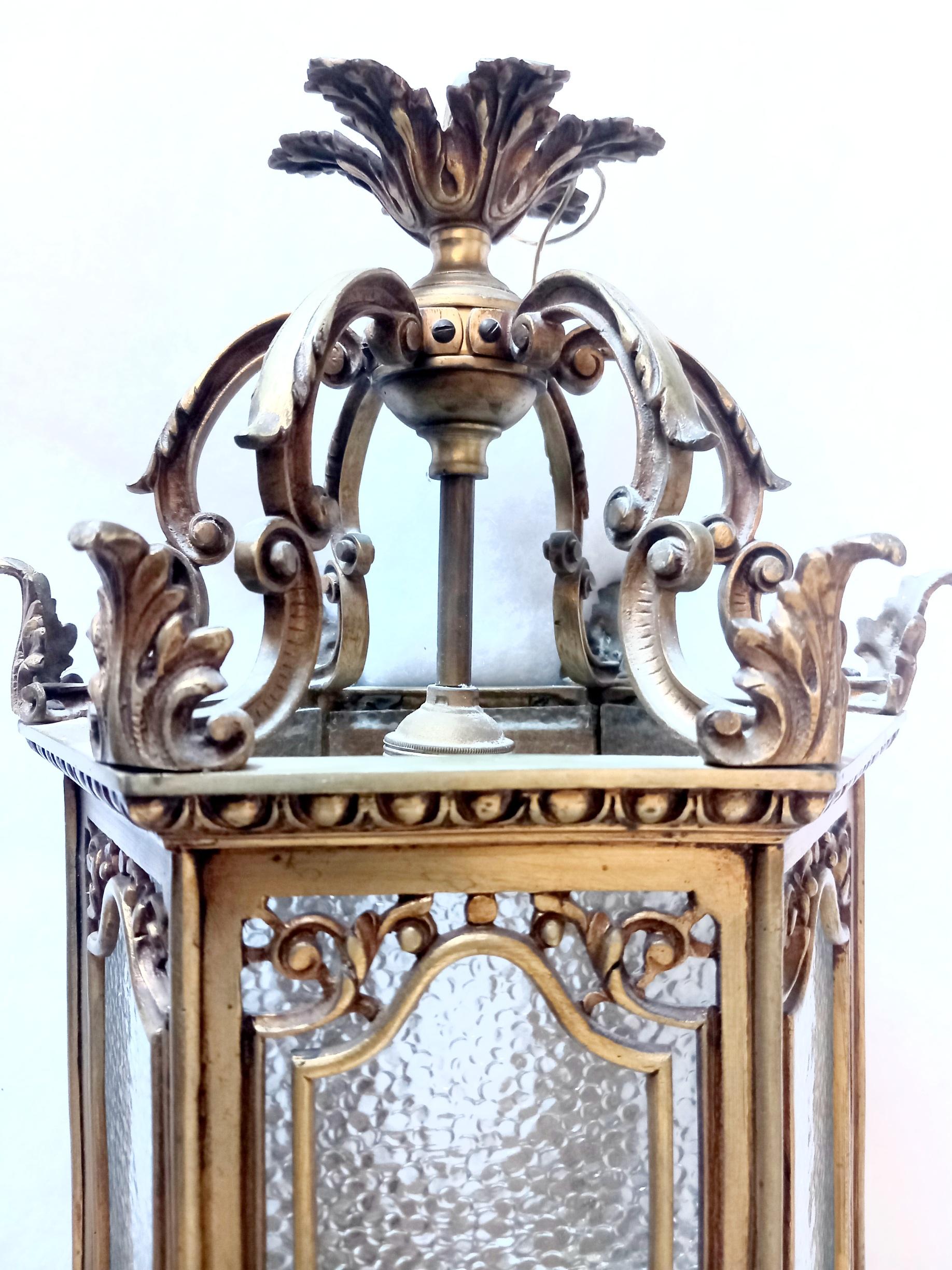 Francese Lanterna  Bronzo Ideale per qualsiasi altezza del soffitto  Inizio del XX secolo, Francia in vendita