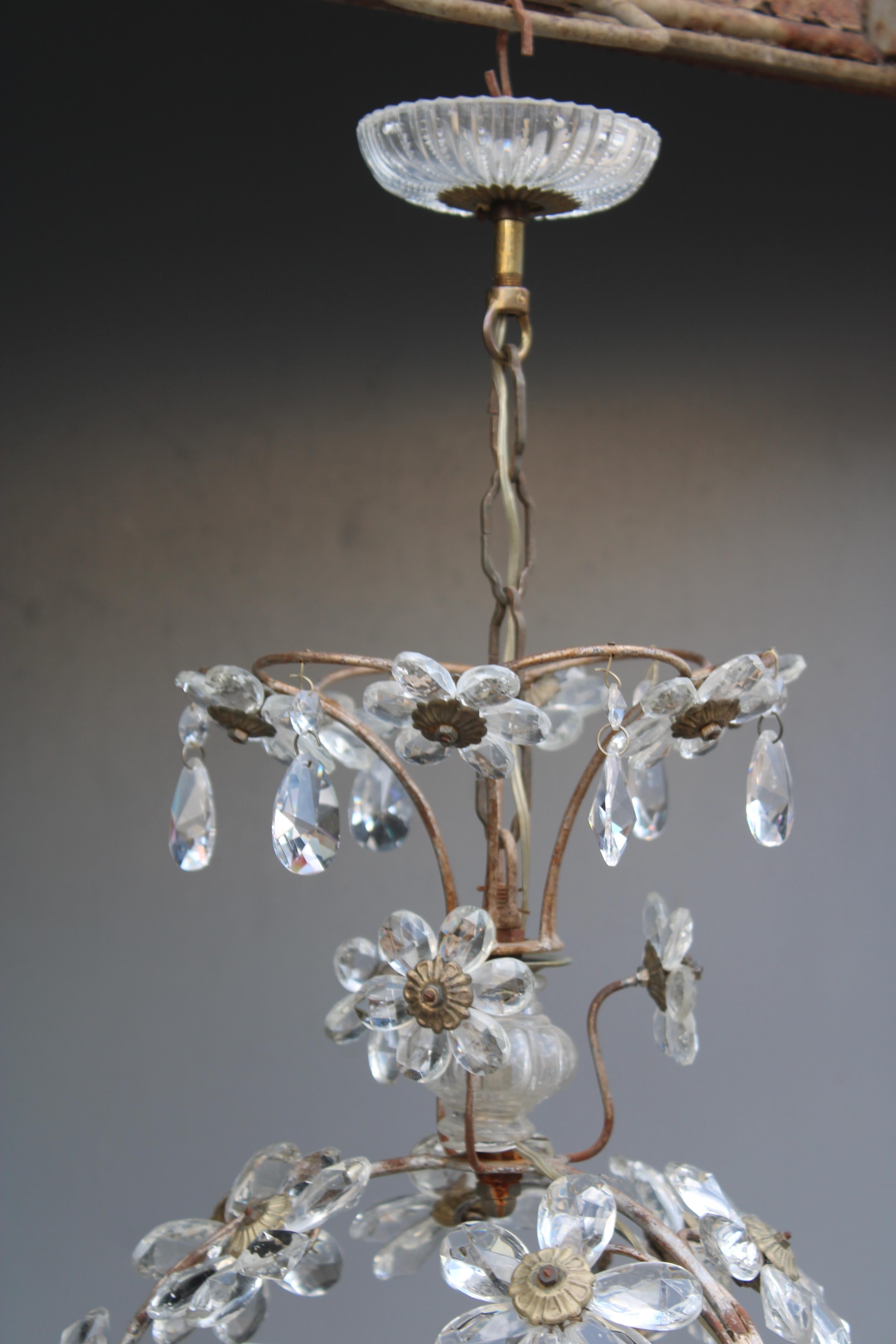 Romantico Lanterna in metallo e cristallo Francese 1950 Mid-century France Design in vendita