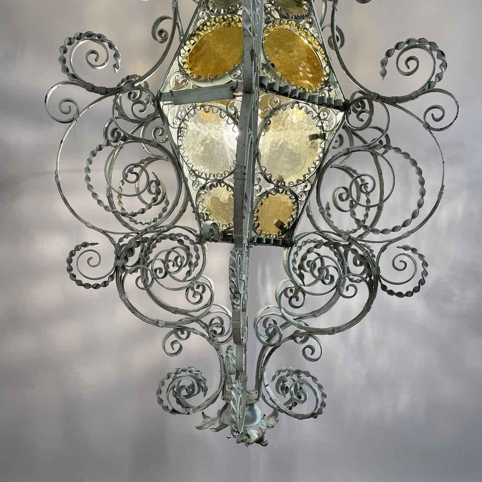 Farol Italiano De Principios De 1900 En Hierro Forjado Luz Verde Y Vidrios De Ámbar en venta 5