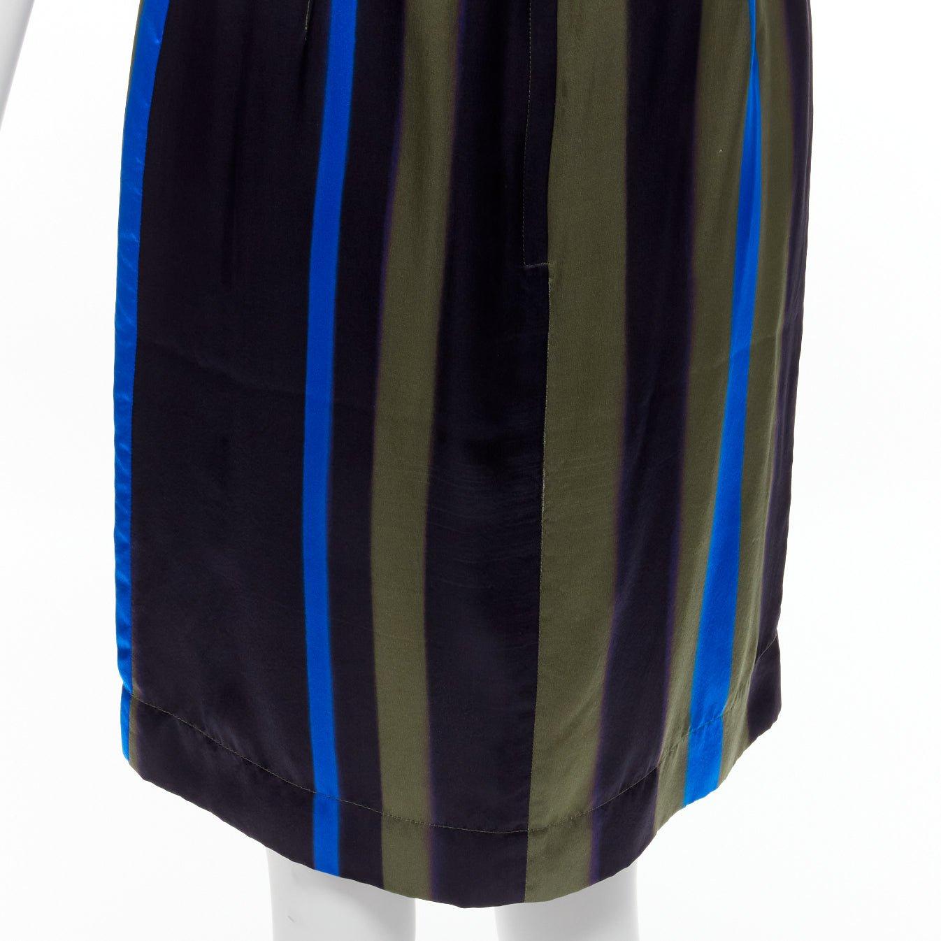 LANVIN 100% soie bleu kaki abstrait robe à pinces inversées FR36 S en vente 3