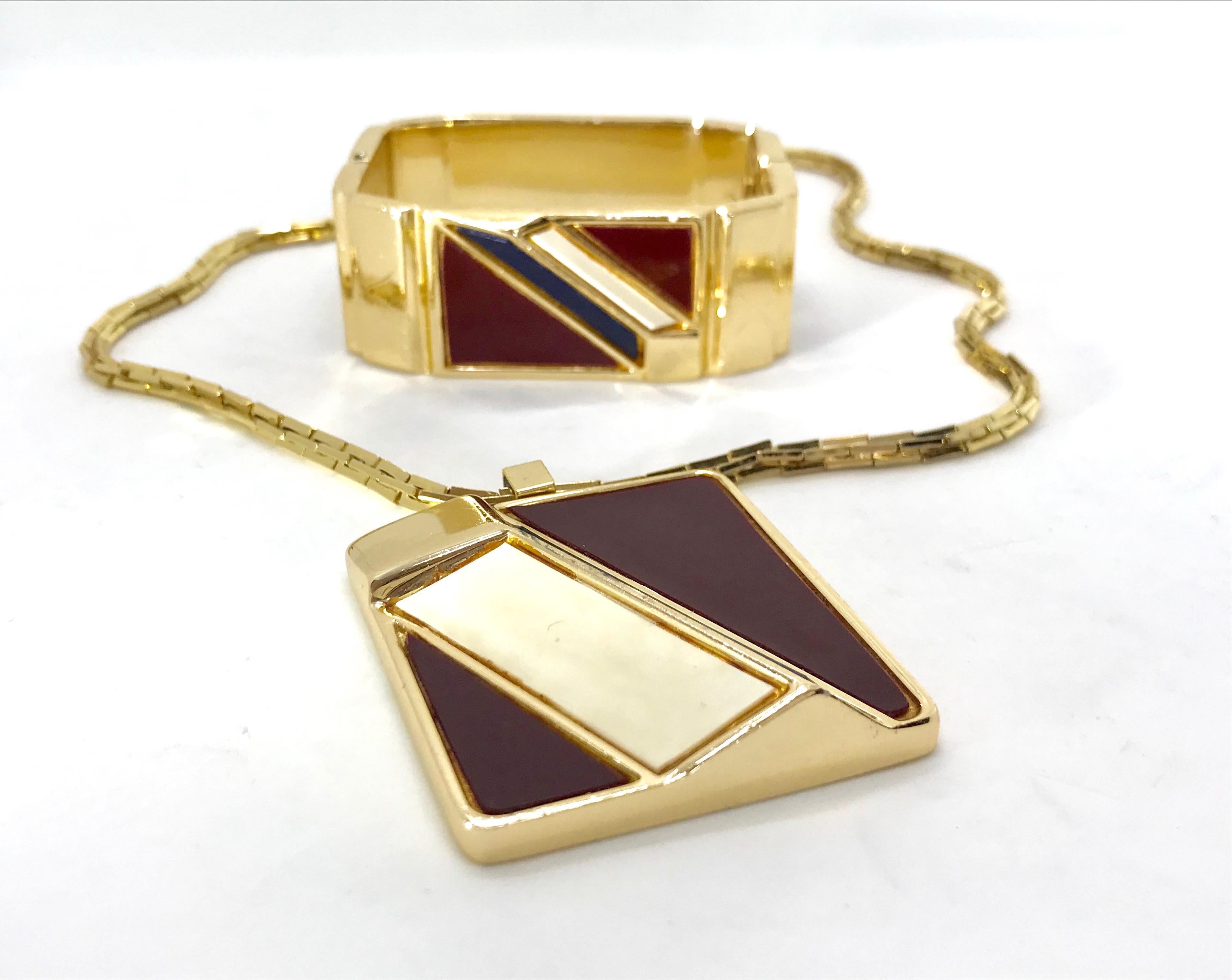 Lanvin 1970s Modernist enamel bangle bracelet and pendant set For Sale 12