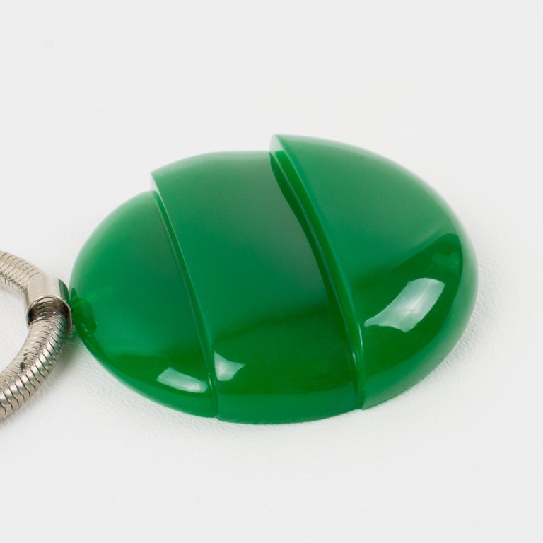 Lanvin 1970s Modernist Green Lucite Medallion Necklace with Snake Chain For Sale 2