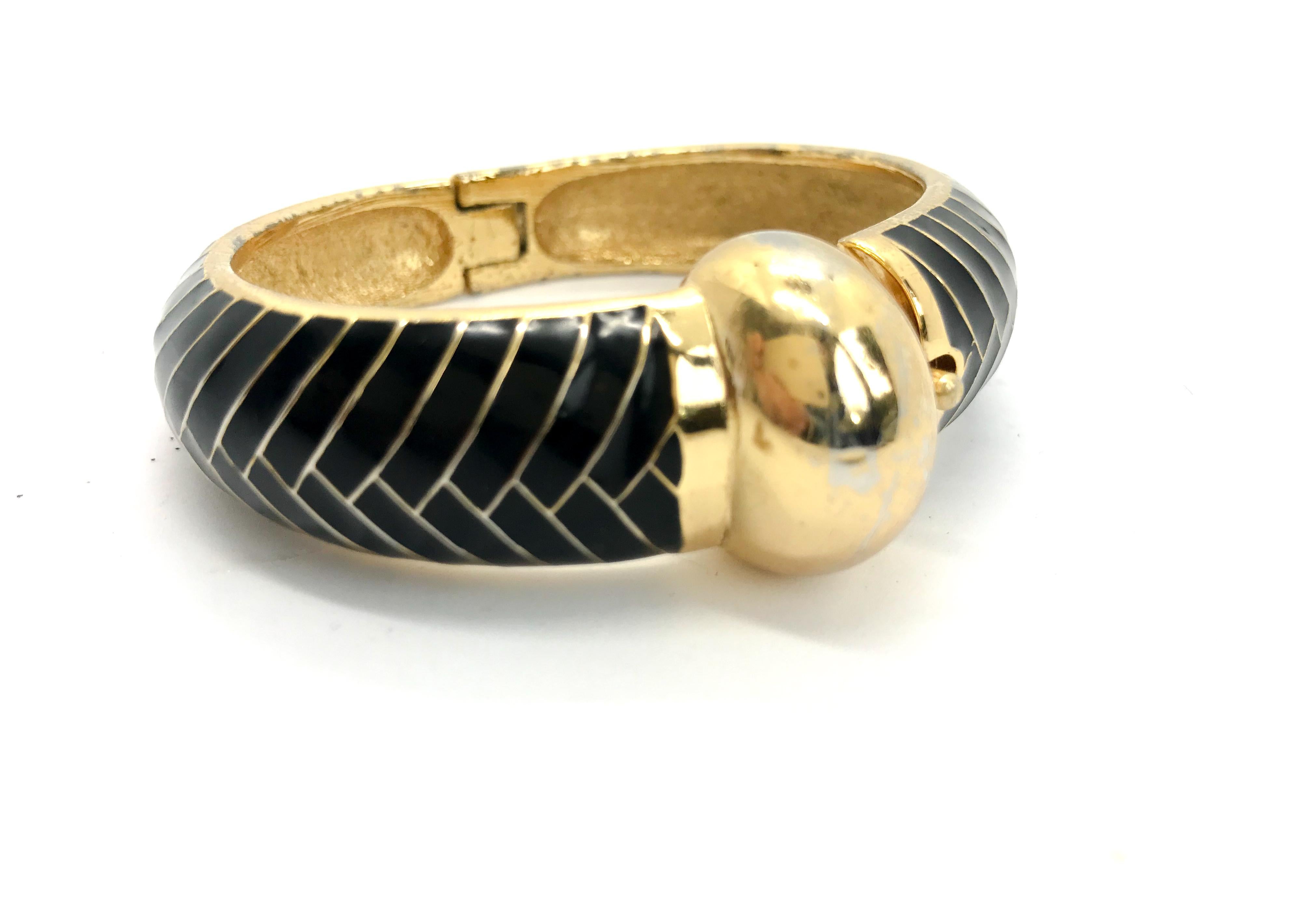 Lanvin 1970s Vintage Black Enamel Bangle Bracelet 3