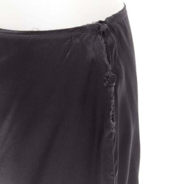 LANVIN 2004 100% seta grigio tessuto grezzo con bottoni gonna midi a vita bassa  FR38 M in vendita 2