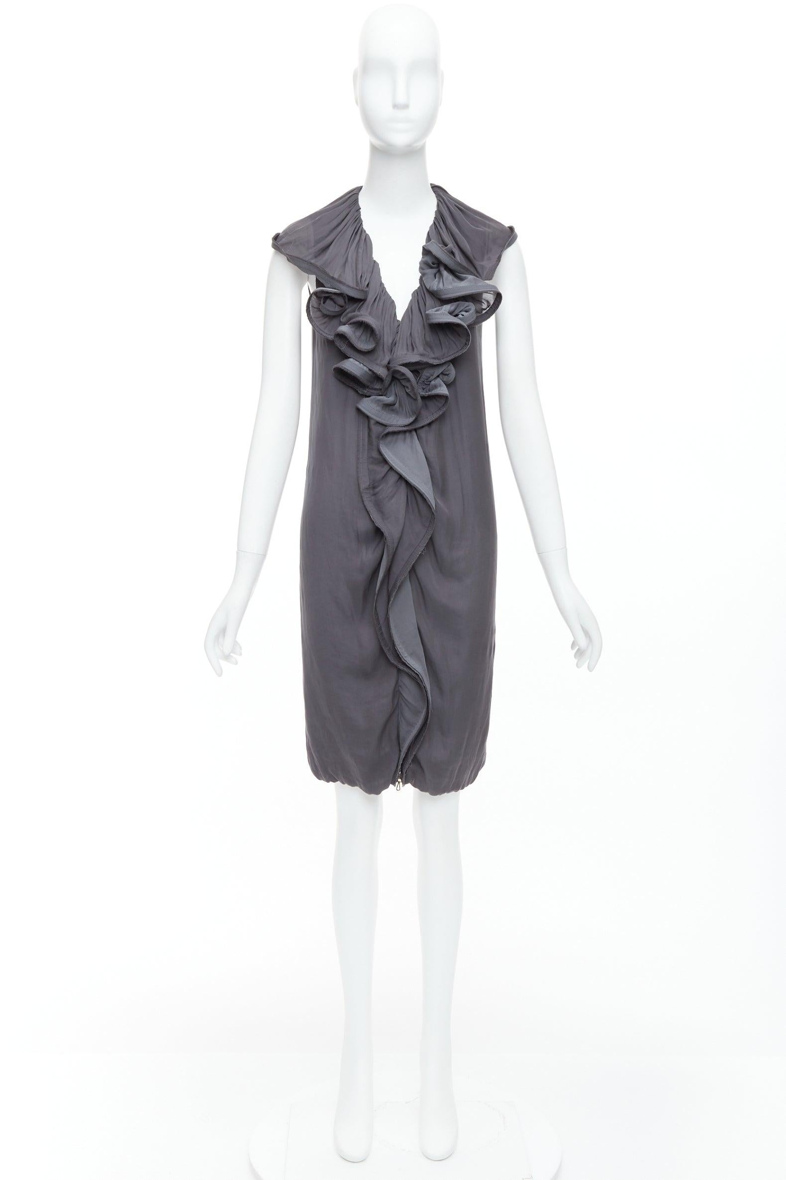 LANVIN 2008 grey silky trimmed ruffle collar V neck knee dress FR34 XS For Sale 4