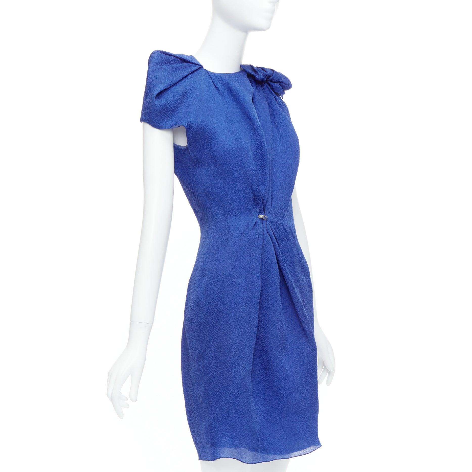 LANVIN 2009 100% Seide blau asymmetrische Schleife Knoten Haken drapieren Kleid FR36 S (Blau) im Angebot