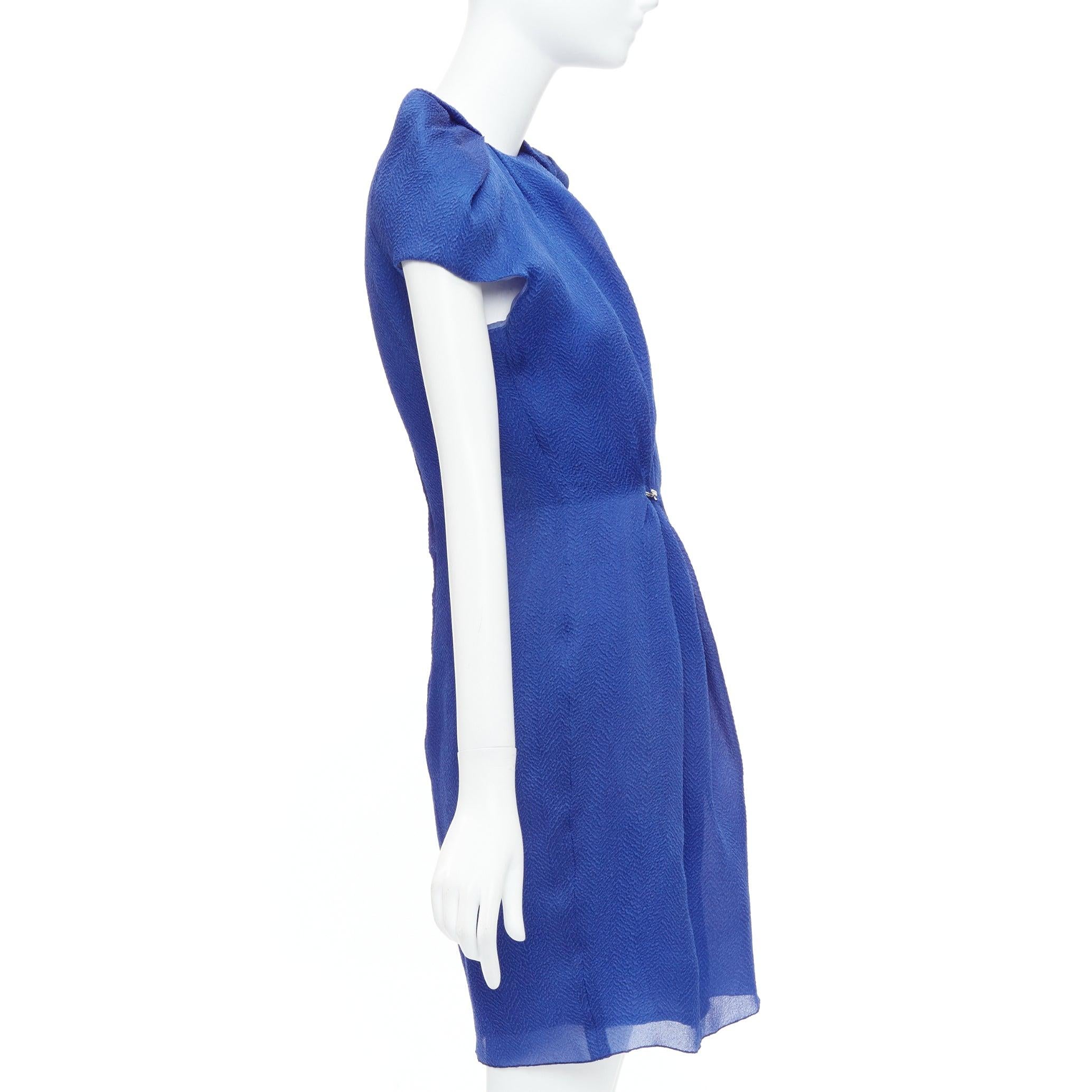 LANVIN 2009 100% Seide blau asymmetrische Schleife Knoten Haken drapieren Kleid FR36 S im Zustand „Gut“ im Angebot in Hong Kong, NT