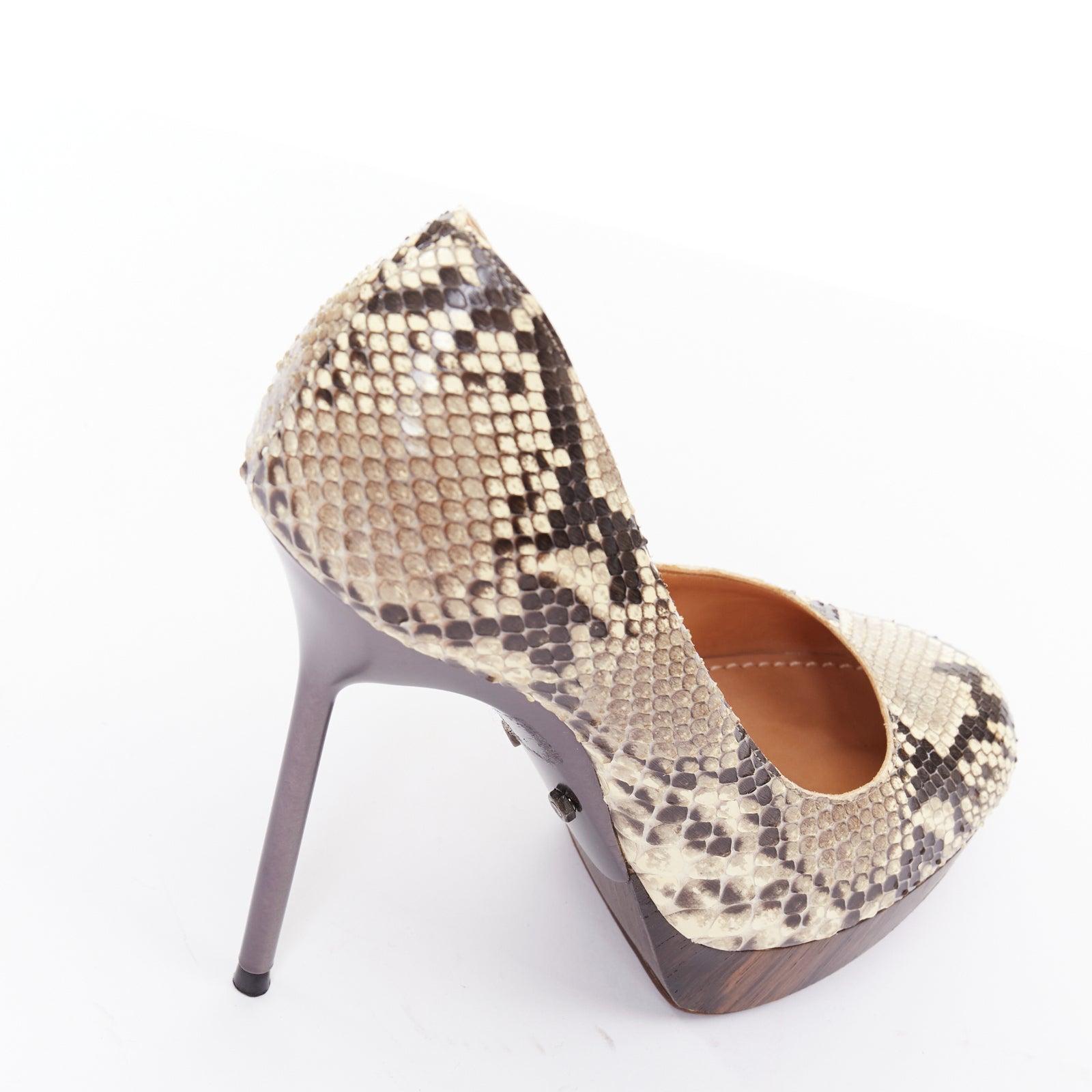 LANVIN 2011 beige scaled leather brown wood platform pumps EU36.5 For Sale 3