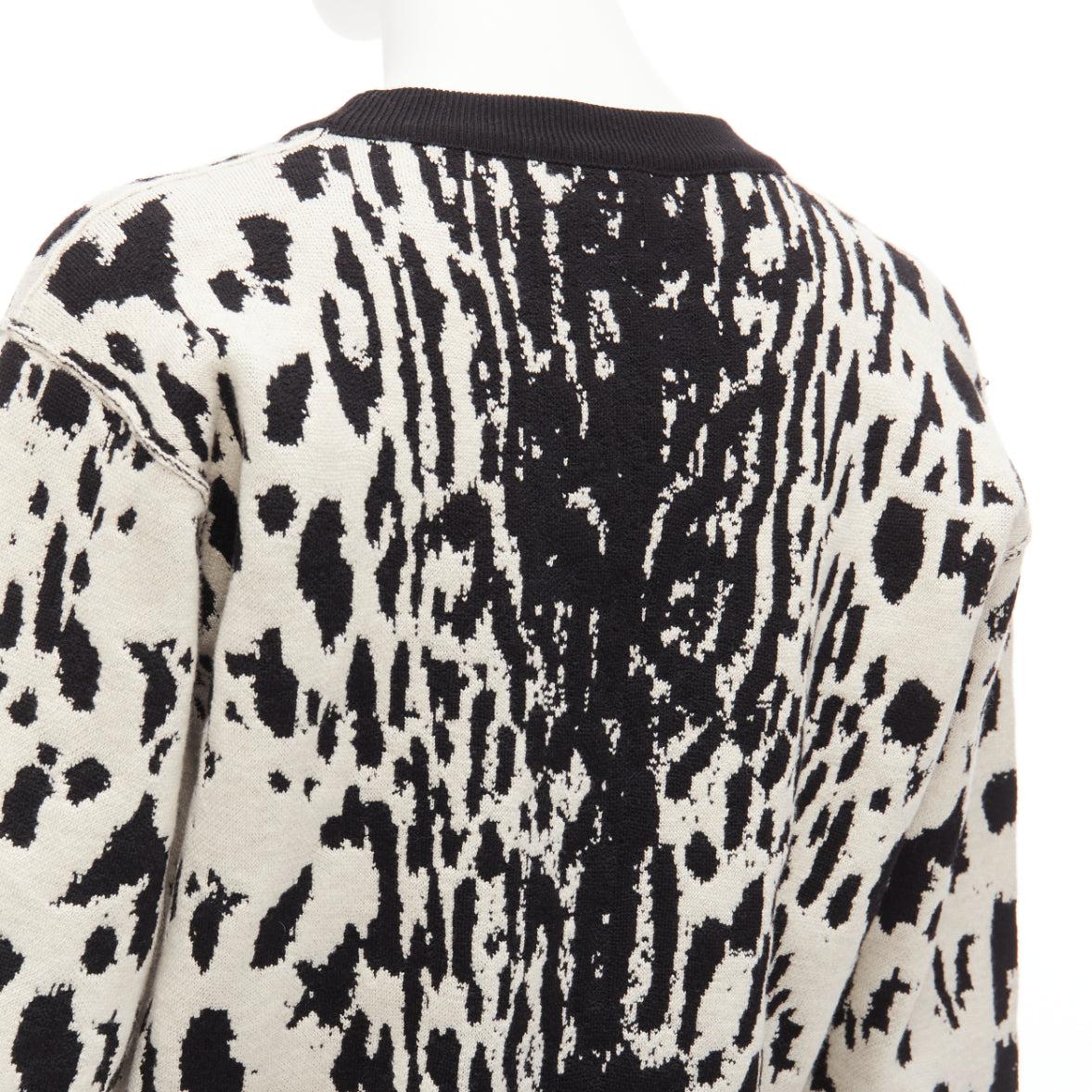 LANVIN 2013 Creme Schwarz Leopard Jacquard Wollmischung Ring Pullover Top S im Angebot 3