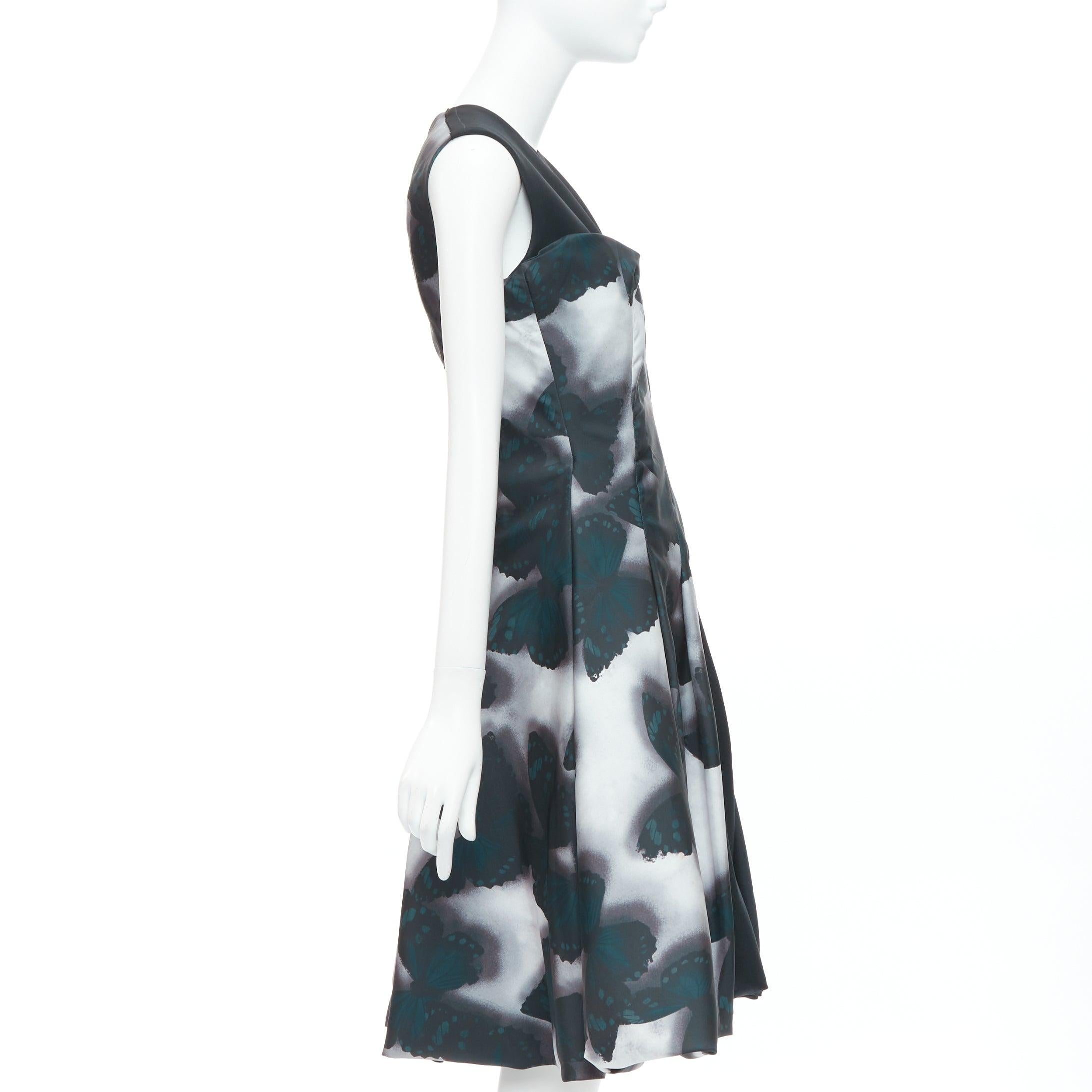LANVIN 2013 Pasarela Vestido de cóctel gris con paneles de mariposa FR36 S Jeon Jihyun en Bueno estado para la venta en Hong Kong, NT