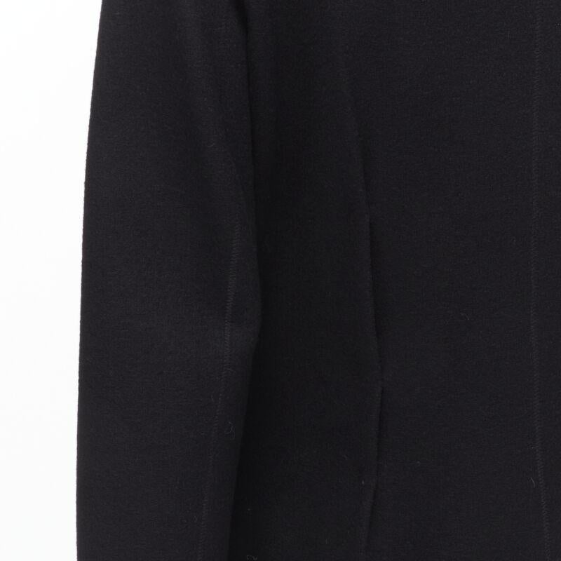 LANVIN Alber Elbaz 2004 cappotto aderente in lana nera con pinces e bottoni FR38 S in vendita 5
