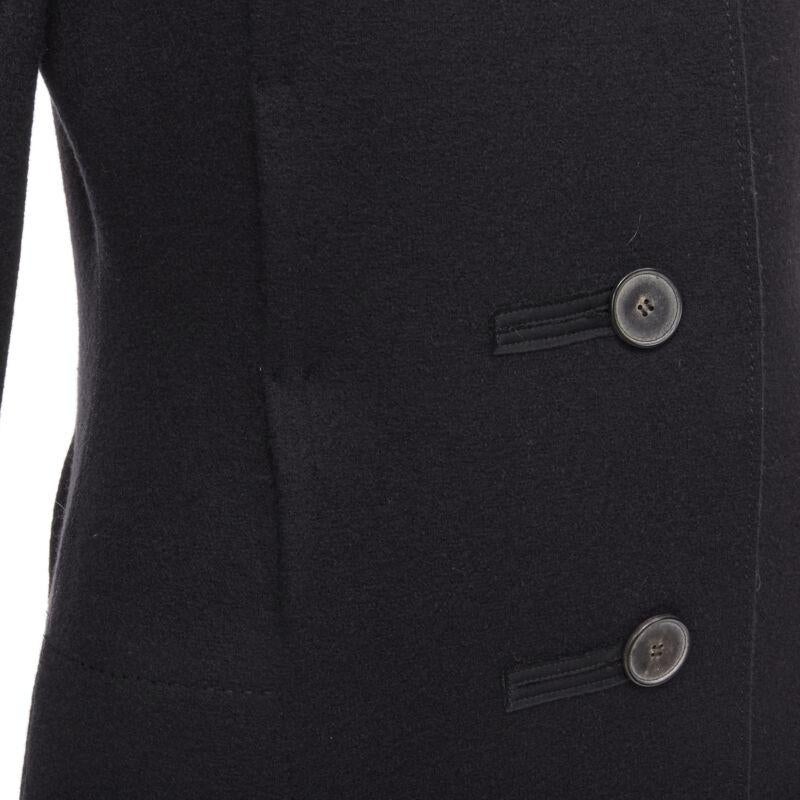 LANVIN Alber Elbaz 2004 cappotto aderente in lana nera con pinces e bottoni FR38 S in vendita 2