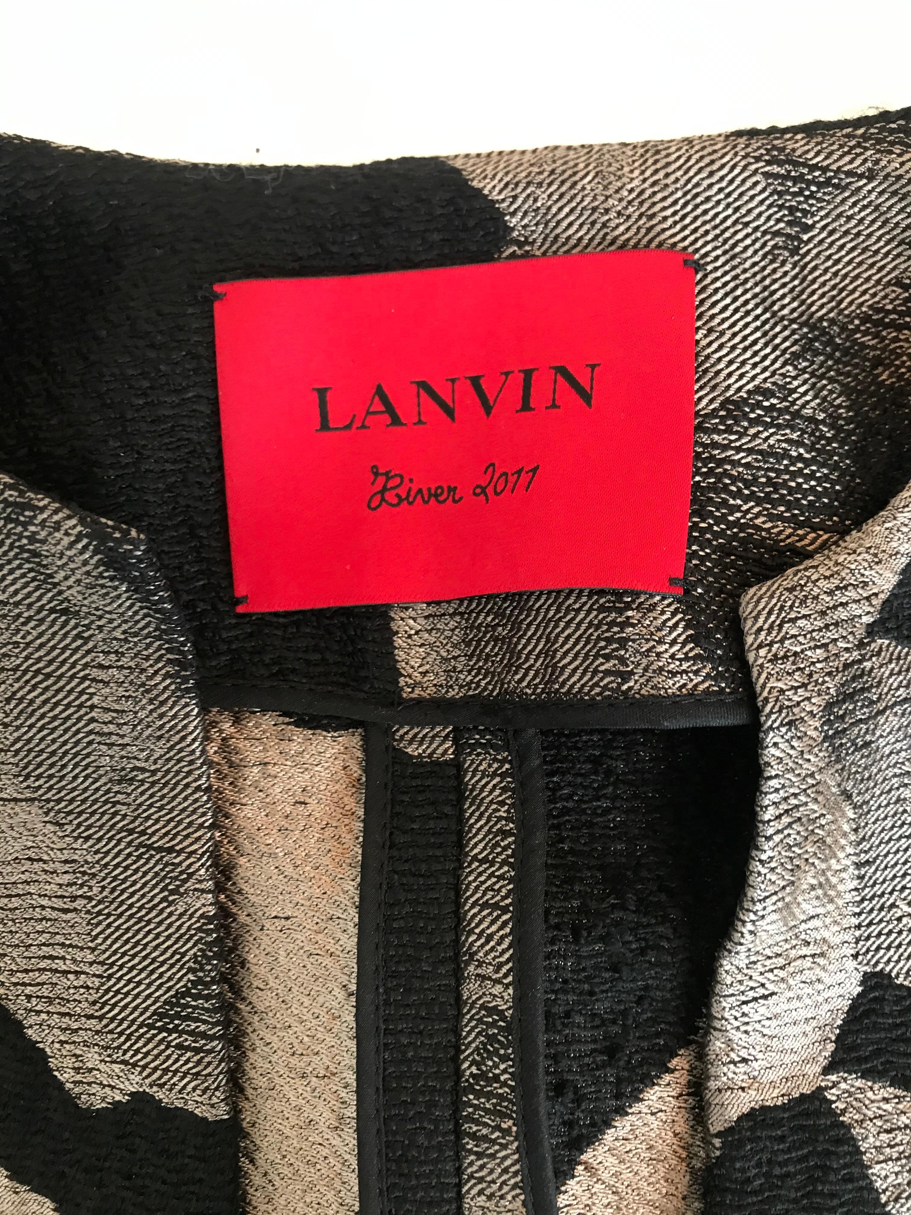 Lanvin Alber Elbaz 2011 Hiver Wool and Silk Floral Print Jacket  For Sale 10