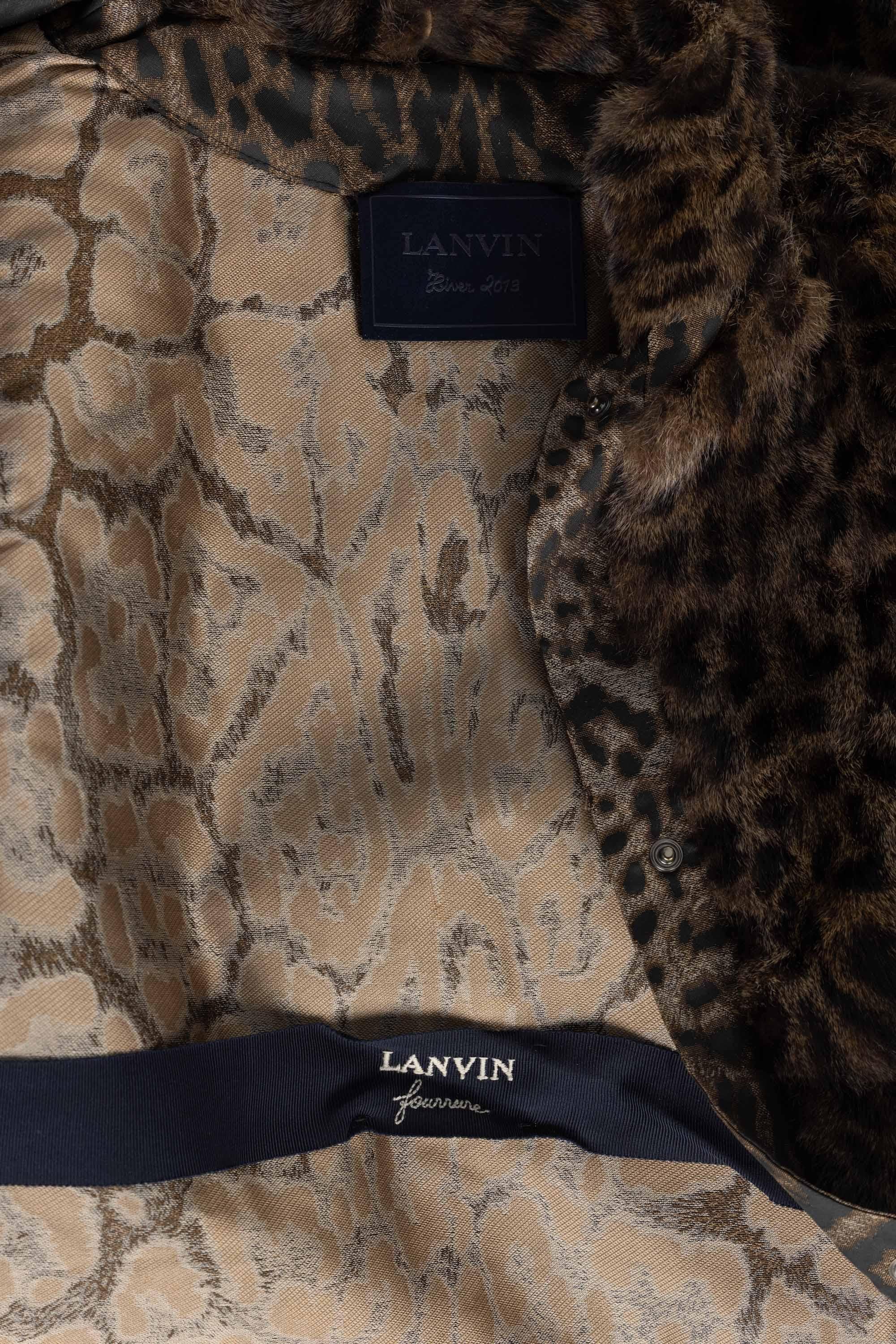 Lanvin Alber Elbaz F/W 2013 Leopard Fur & Taffeta Belted Trench Coat For Sale 8