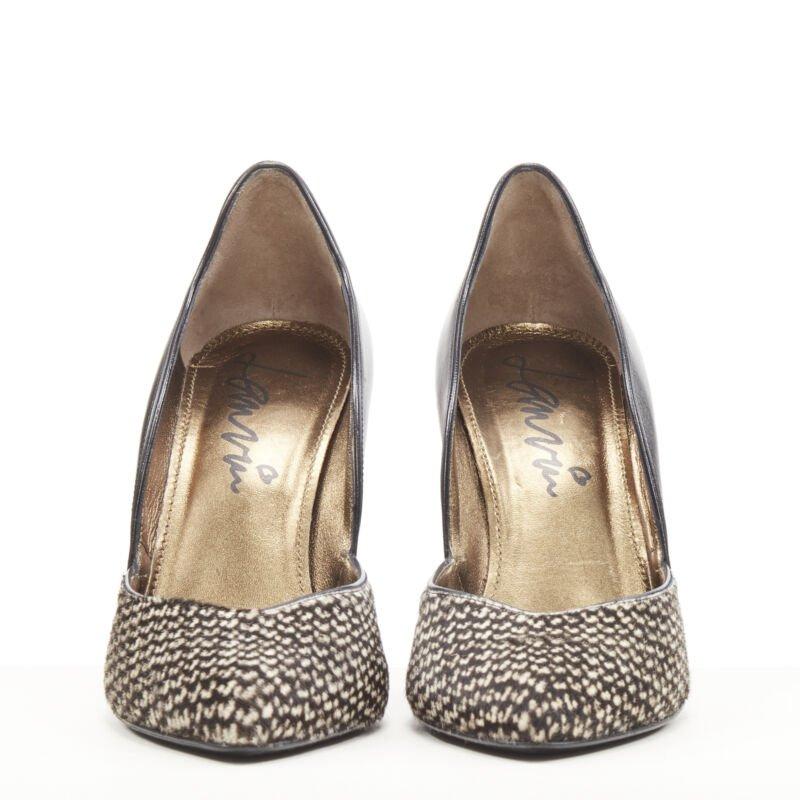 Gray LANVIN Alber Elbaz Vintage printed calf hair scalloped top line pump EU37 For Sale