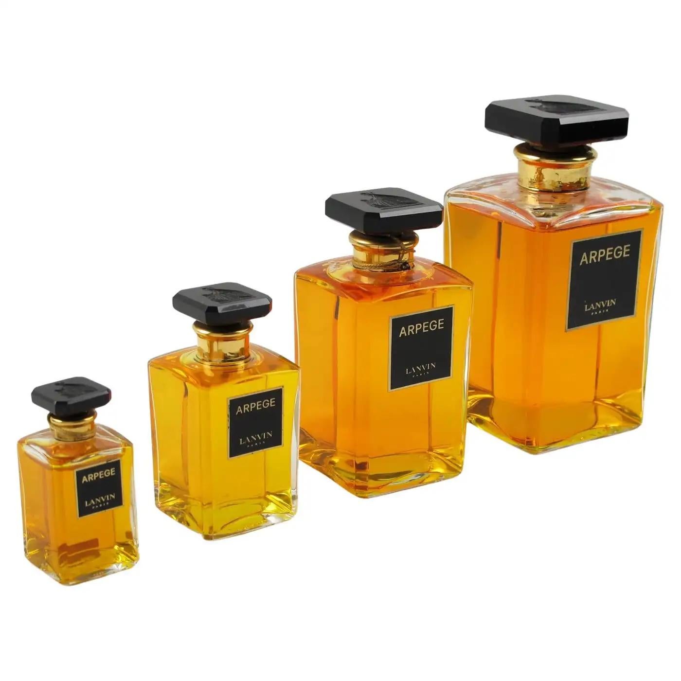 Flacon de parfum factice en cristal Lanvin Arpege Store Display, 4 pièces en vente 1