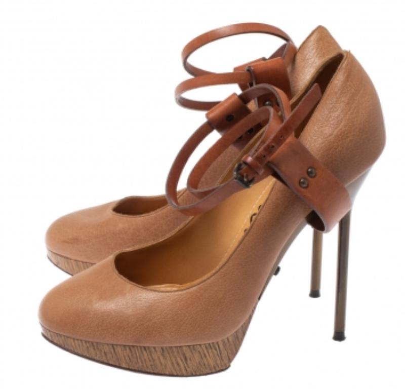 Lanvin Beige/Brown Leather Ankle Strap Platform Pumps 39 For Sale 3