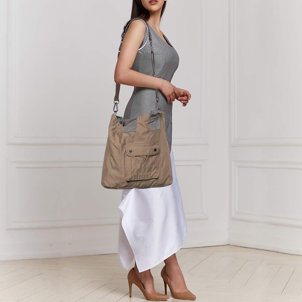 Know to create stylish  sophisticated  and timeless designs  this is a brand worth investing in. The bags that come from this labels atelier are exquisite. This tote bag is no different. It has been made from quality materials and comes with an