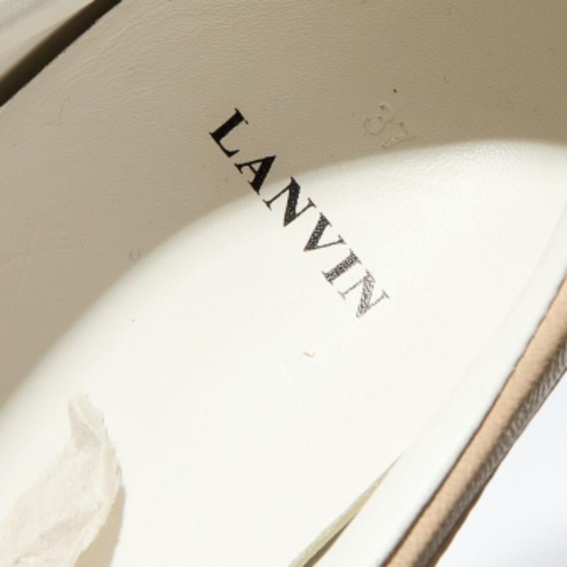 Baskets basses Lanvin en cuir beige perforé avec logo, taille 37 en vente 2