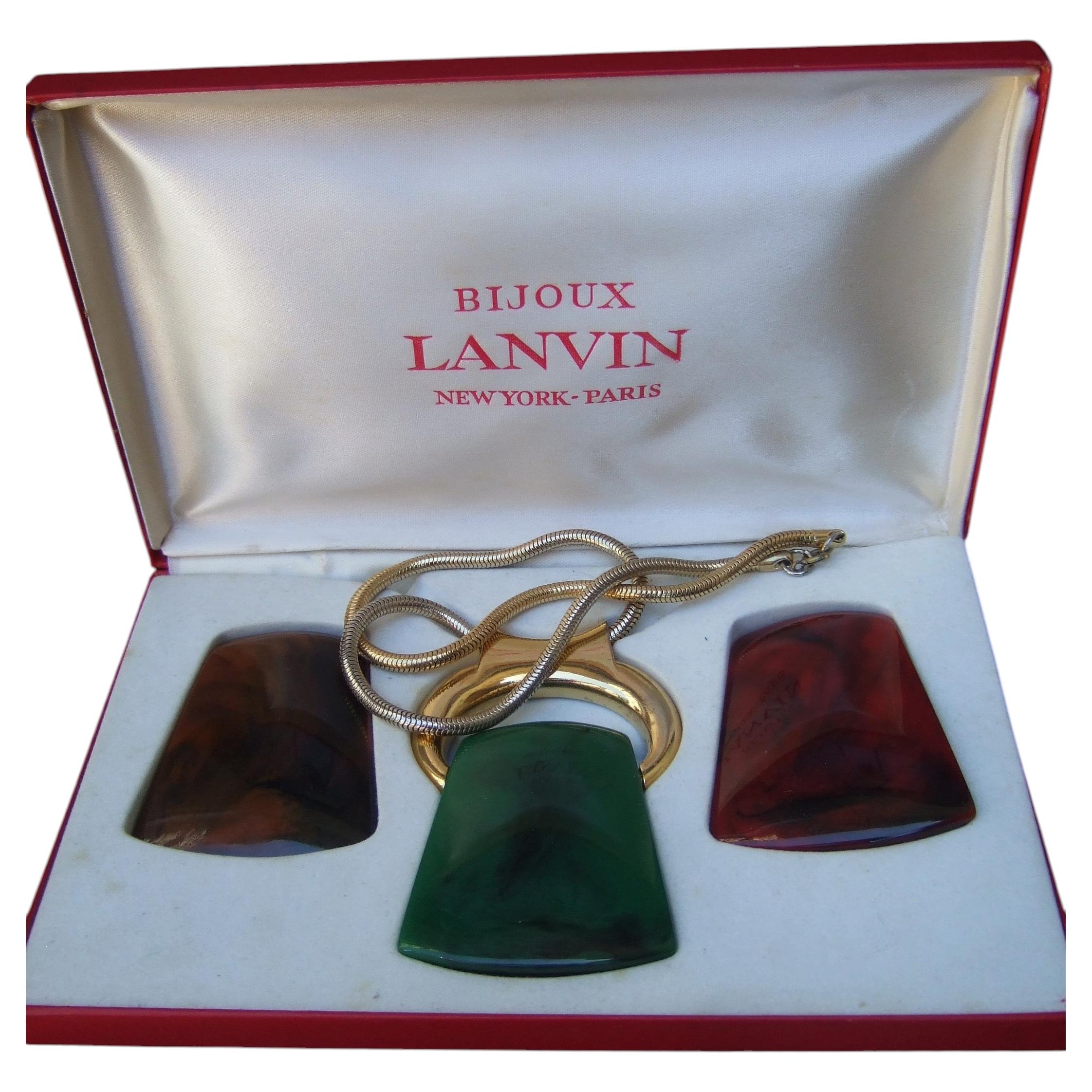 Pre-owned Lanvin Bijoux Sleek Trio Of Interchangeable Resin Pendant Necklace C 1970s In Multi