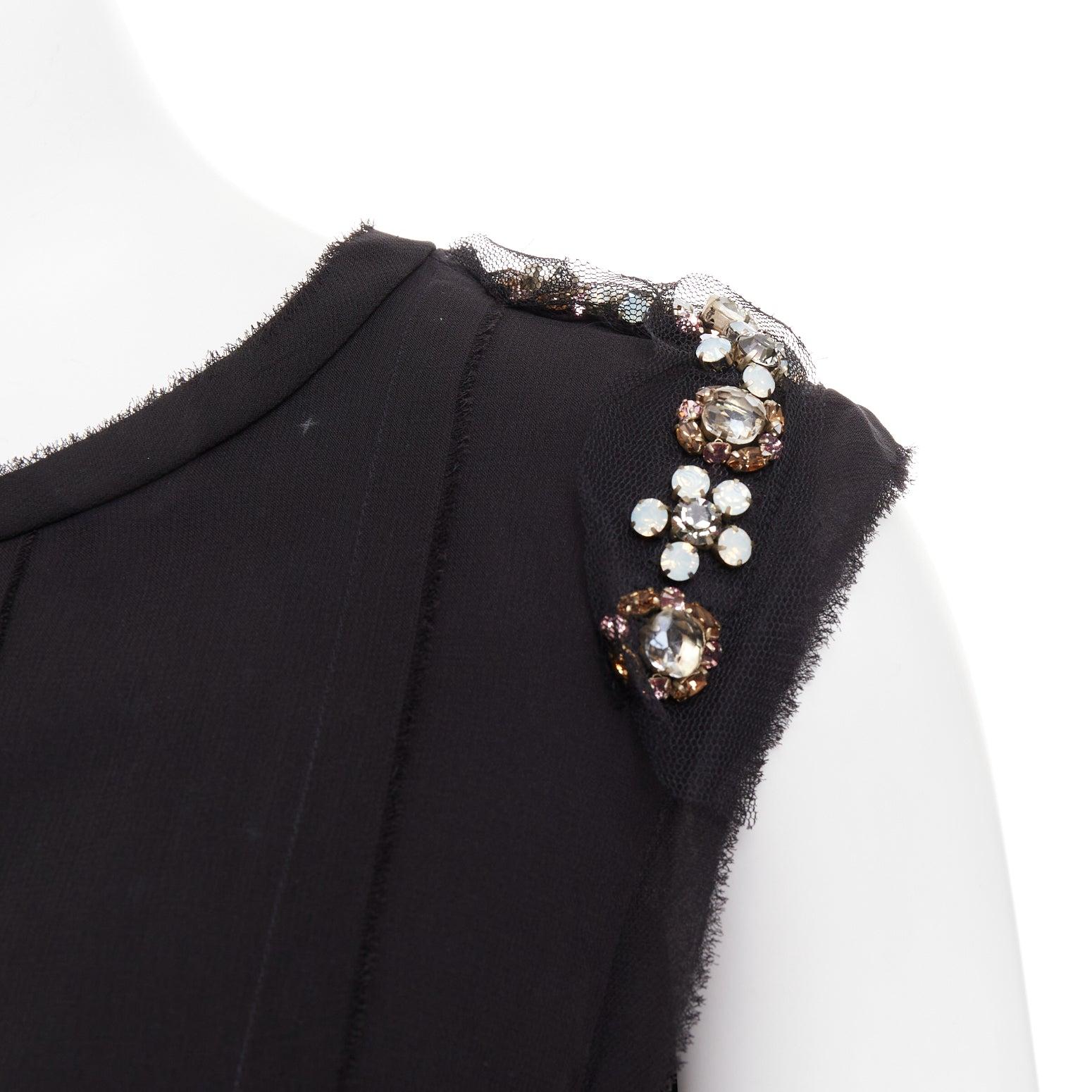LANVIN black bamboo cotton crystal rhinestone belted dress M
Reference: CC/A00463
Brand: Lanvin
Designer: Alber Elbaz
Material: Bamboo, Cotton
Color: Black, Multicolour
Closure: Zip
Lining: Black Fabric
Extra Details: Exposed zip. Raw edge
