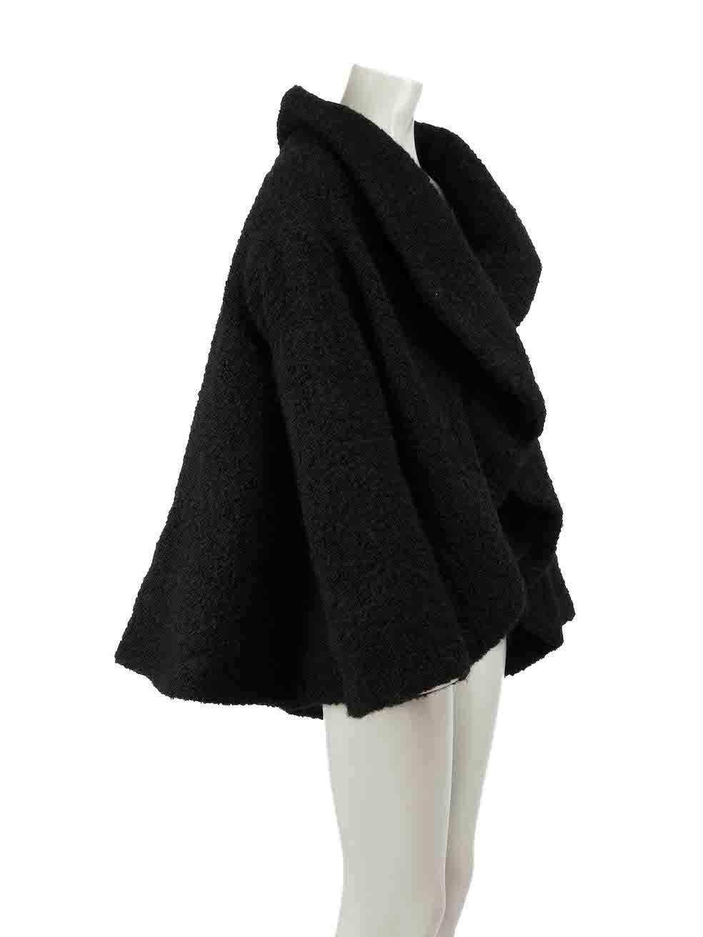 CONDITION is Good. General wear to jacket is evident. Moderate signs of wear to the lining with holes to the fabric on this used Lanvin designer resale item.
 
 
 
 Details
 
 
 Black
 
 Wool bouclé
 
 Coat
 
 Draped detail
 
 Open front
 
 
 
 
 
