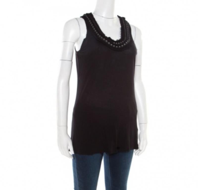 Esta camiseta sin mangas de Lanvin es elegante sin esfuerzo. Esta creación negra está hecha 100% de viscosa y tiene un escote redondo artísticamente adornado. Presume de un patrón de diseño de bordes crudos y promete proporcionarte un gran ajuste.