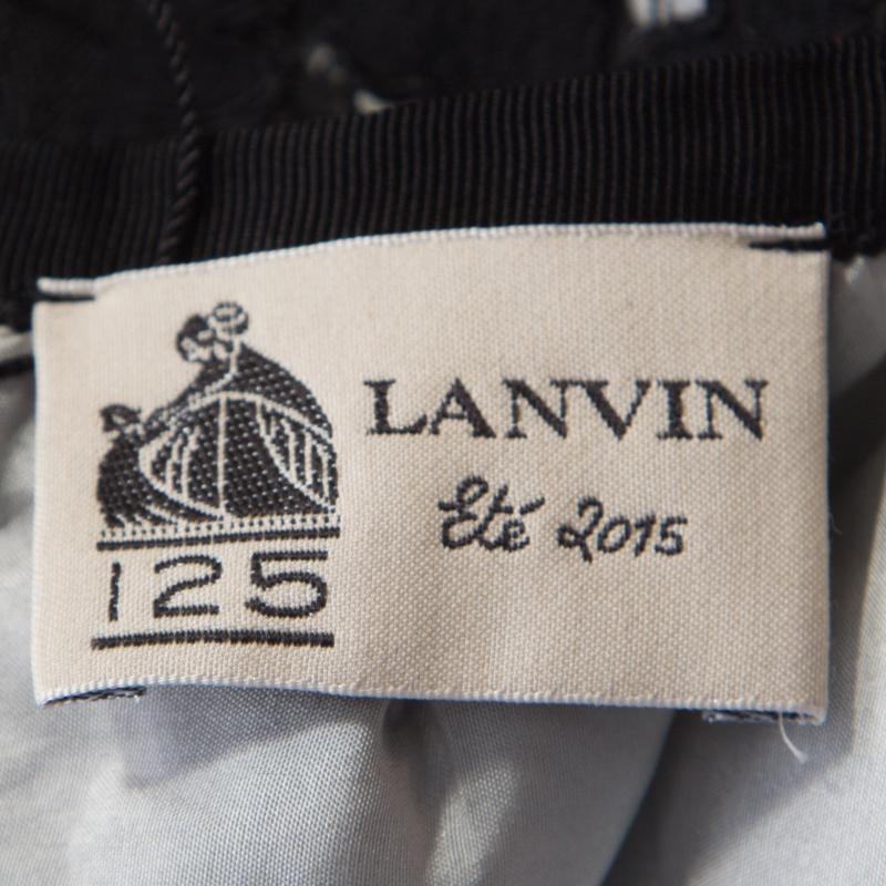 Lanvin Black Floral Cutout Lace Scalloped Bottom Gathered Skirt M In Excellent Condition In Dubai, Al Qouz 2
